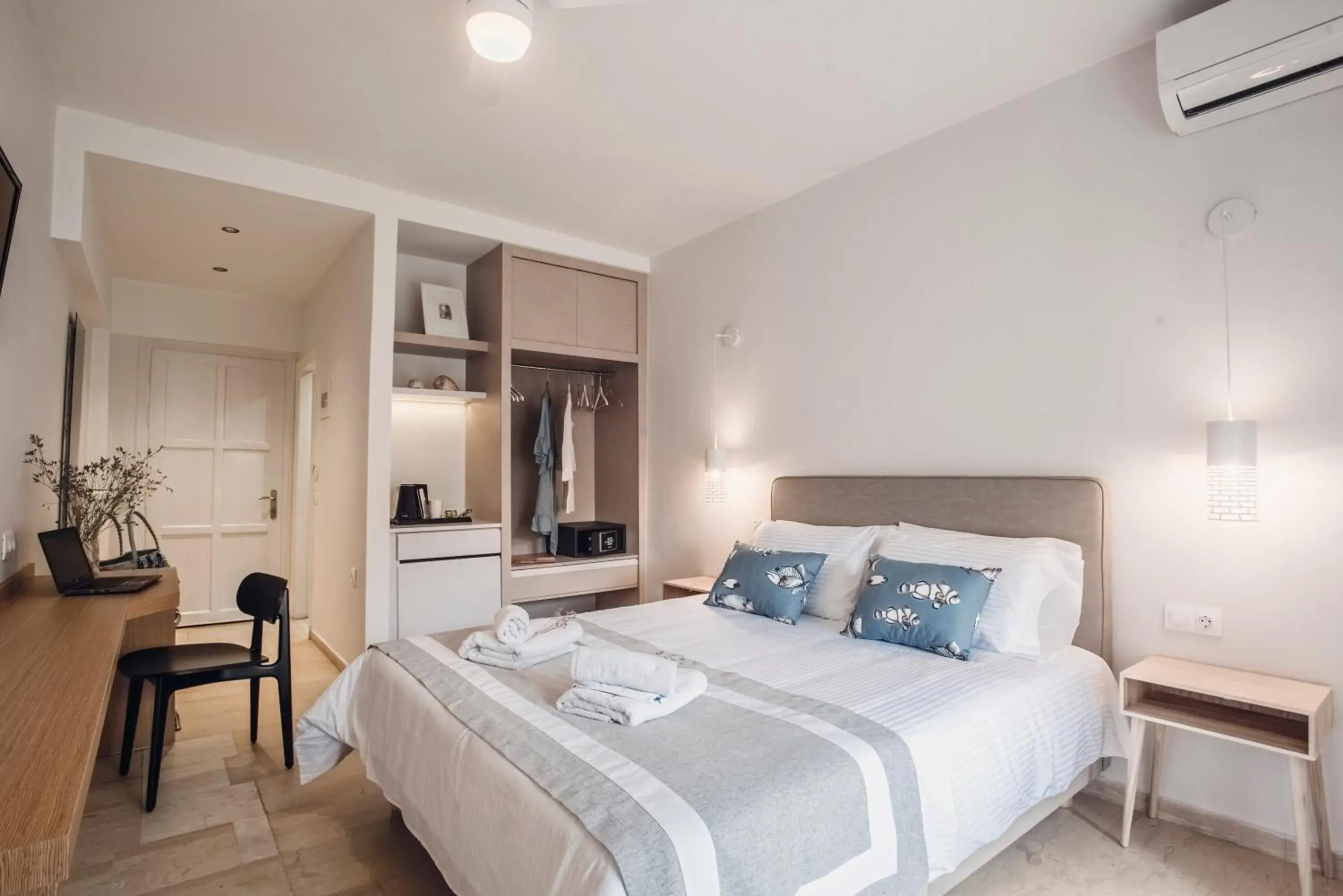 Photo of the whole room, Bed in Iliada Beach Hotel Photo of the whole room, Bed in Iliada Beach Hotel