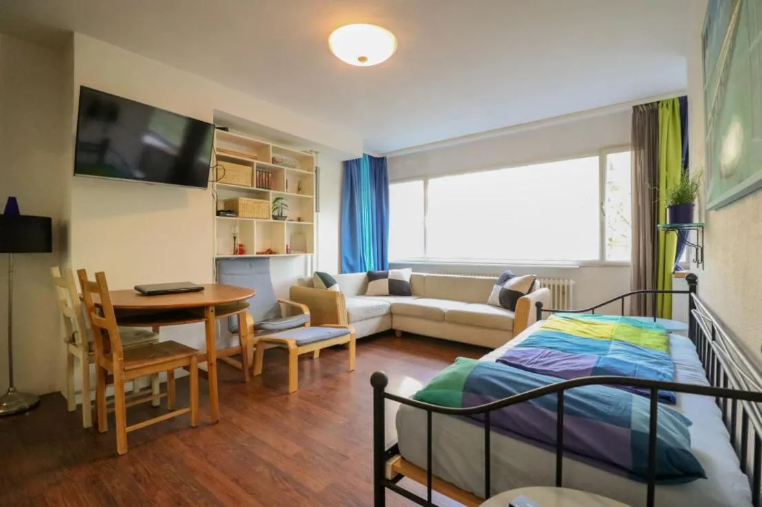 Living room, Bed in Apartment Fancy