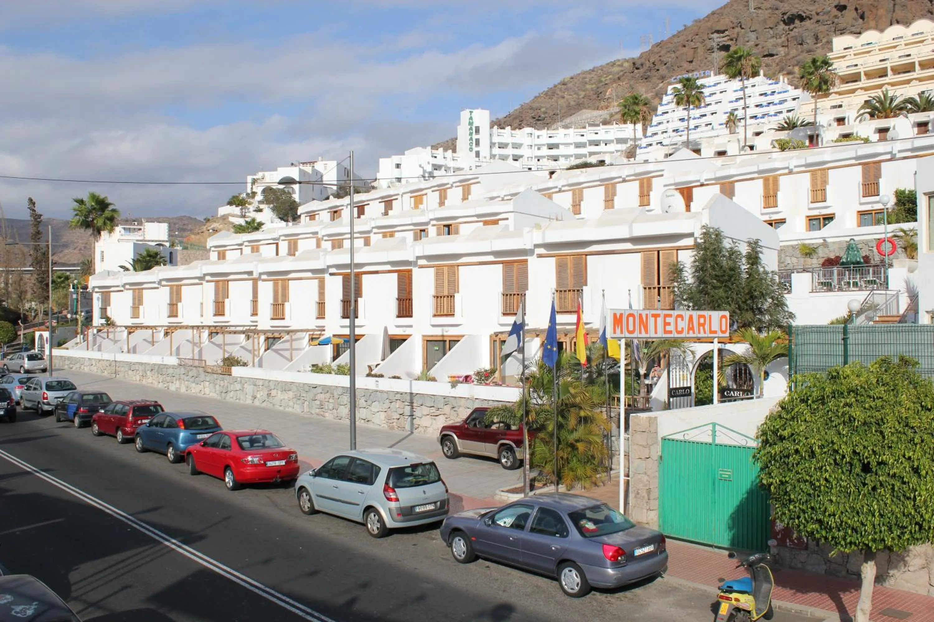 Facade/entrance in Ura Hotels Apartamentos Montecarlo
