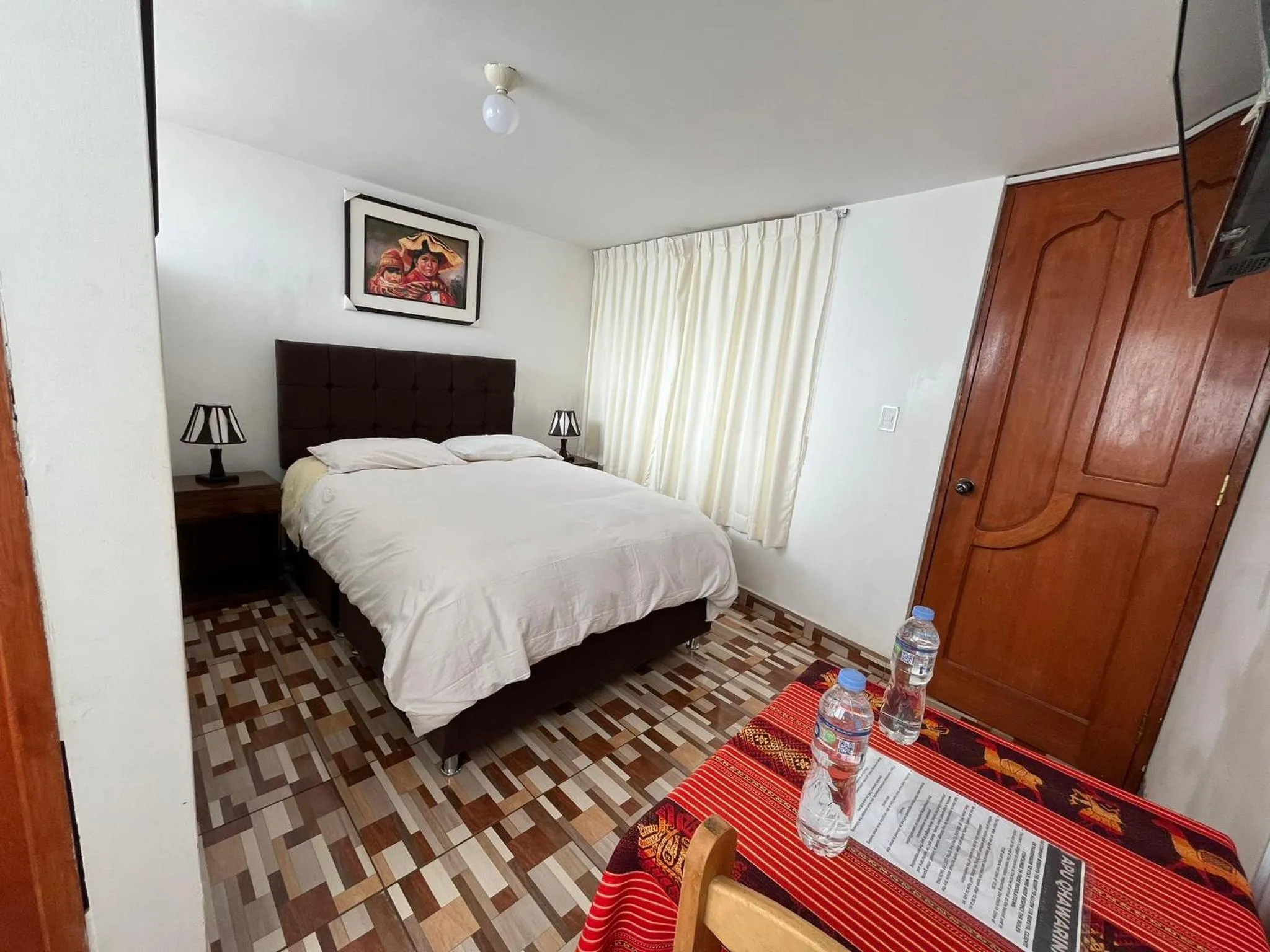 Bed in Hostal Apu Qhawarina