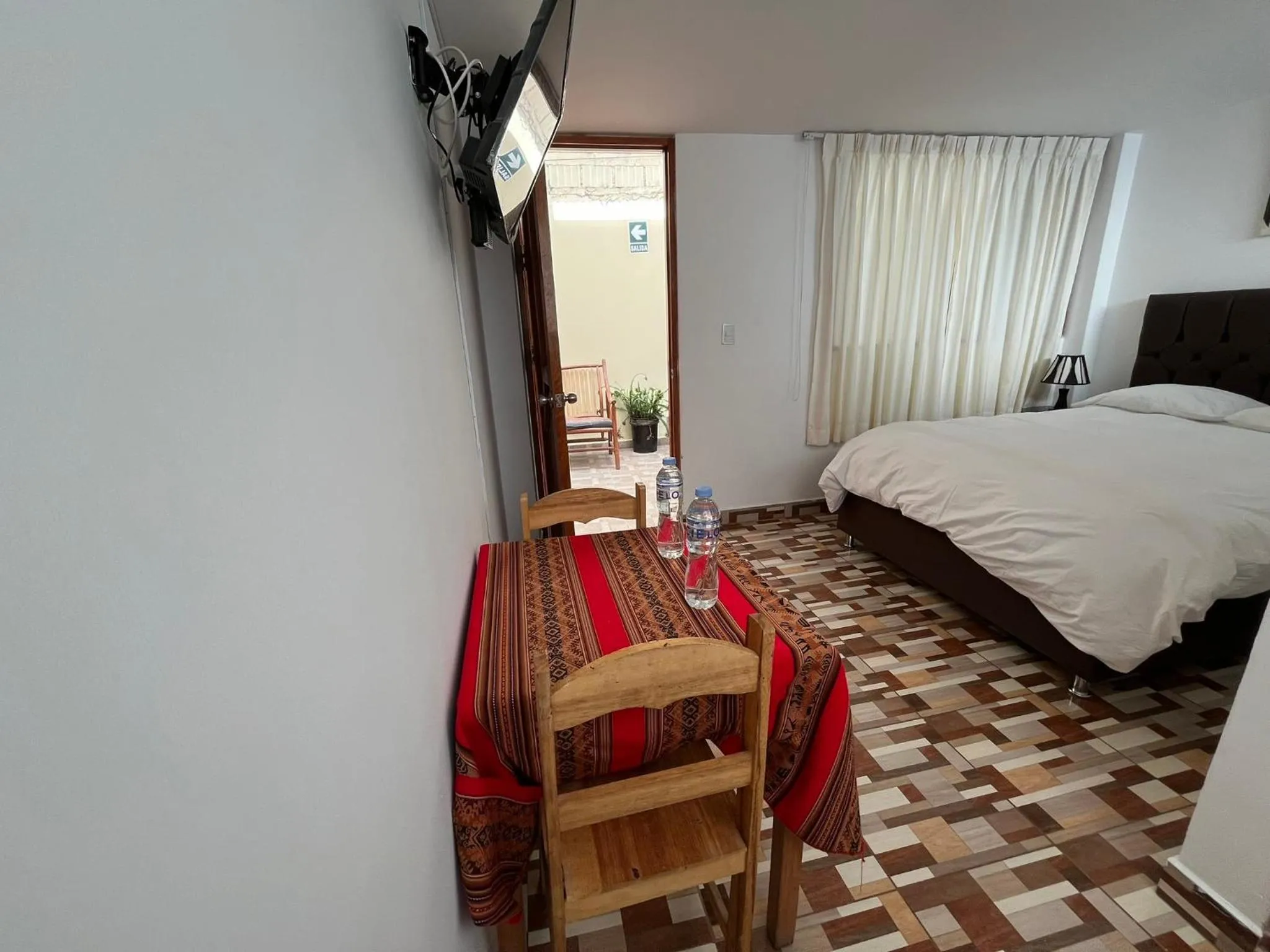 Bed in Hostal Apu Qhawarina
