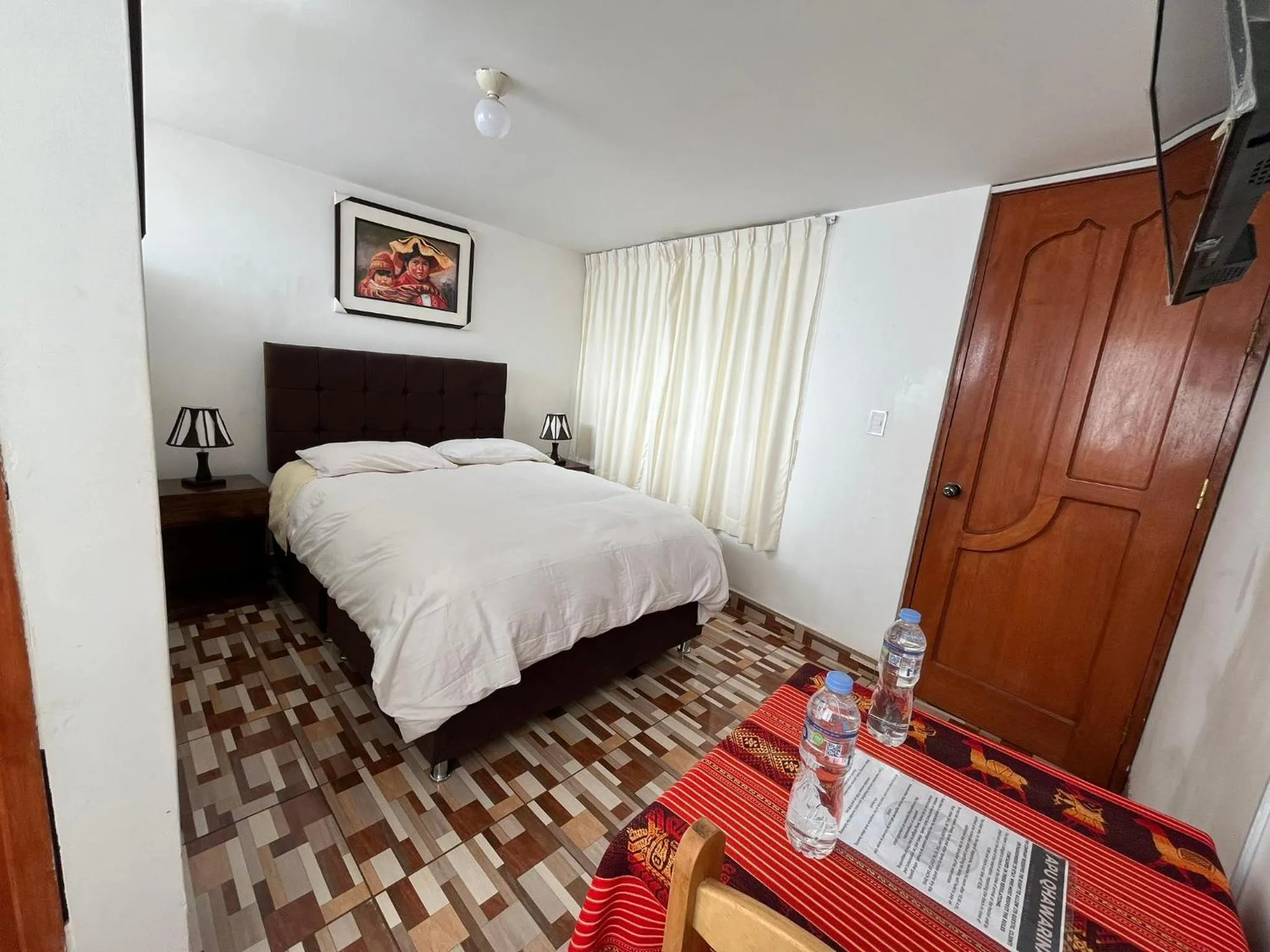 Bed in Hostal Apu Qhawarina