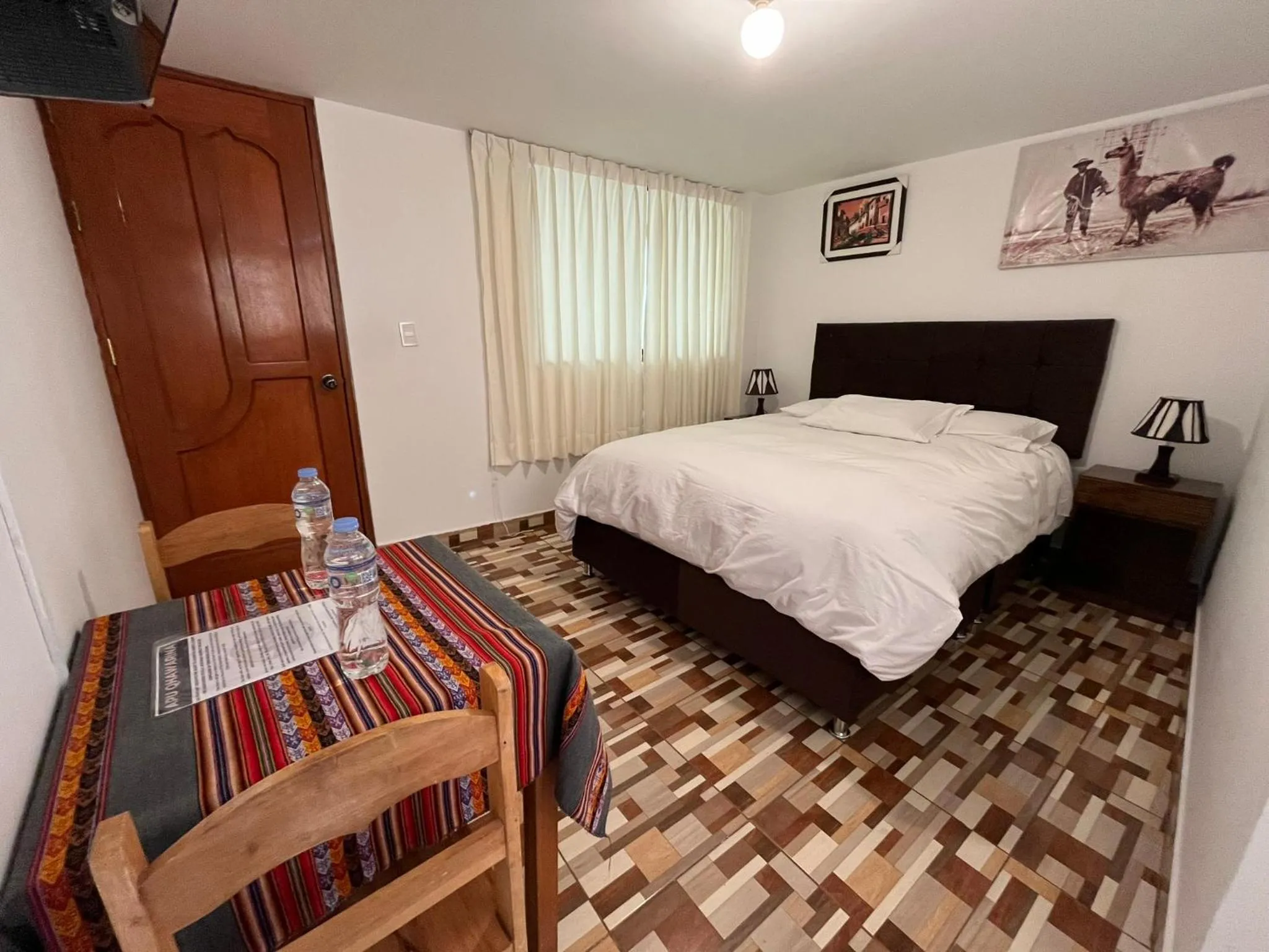 Bed in Hostal Apu Qhawarina