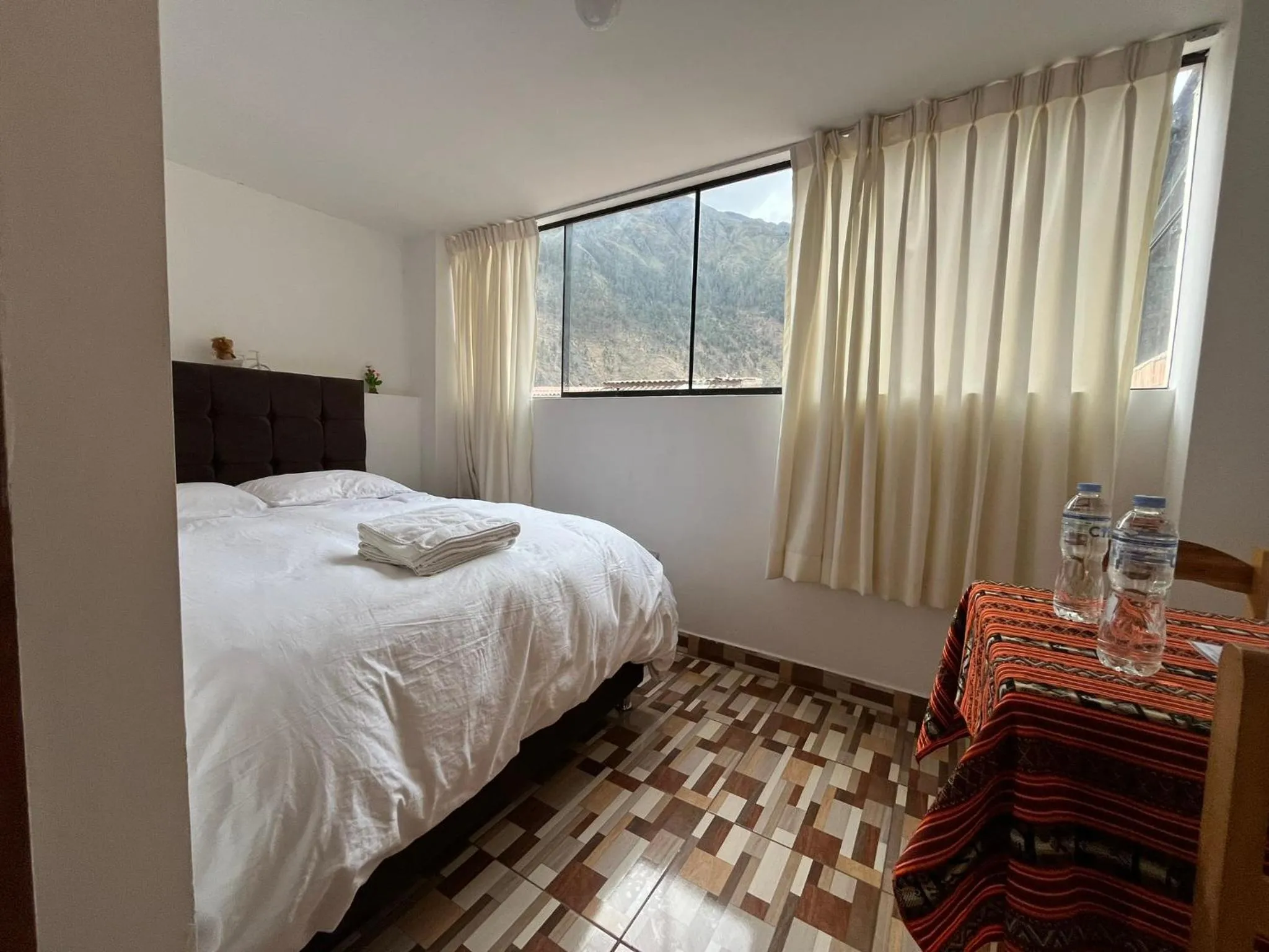 Bed in Hostal Apu Qhawarina