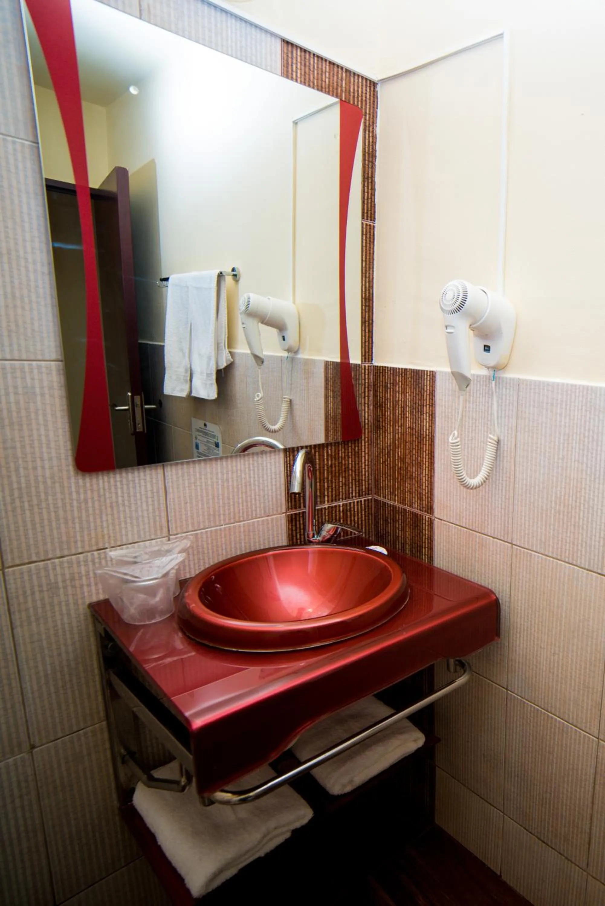 Bathroom in Hotel Corina