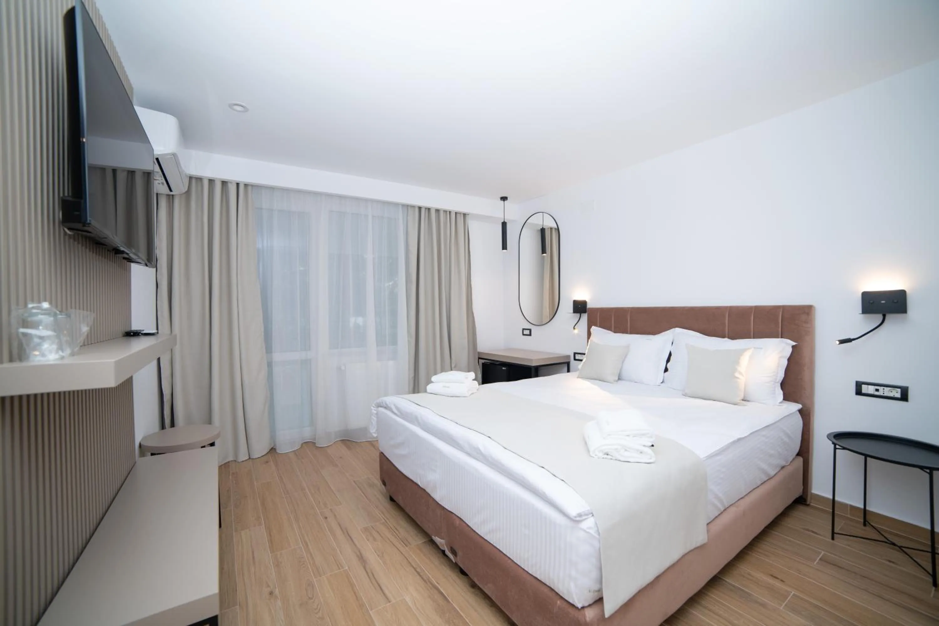 Photo of the whole room, Bed in Hotel Corina