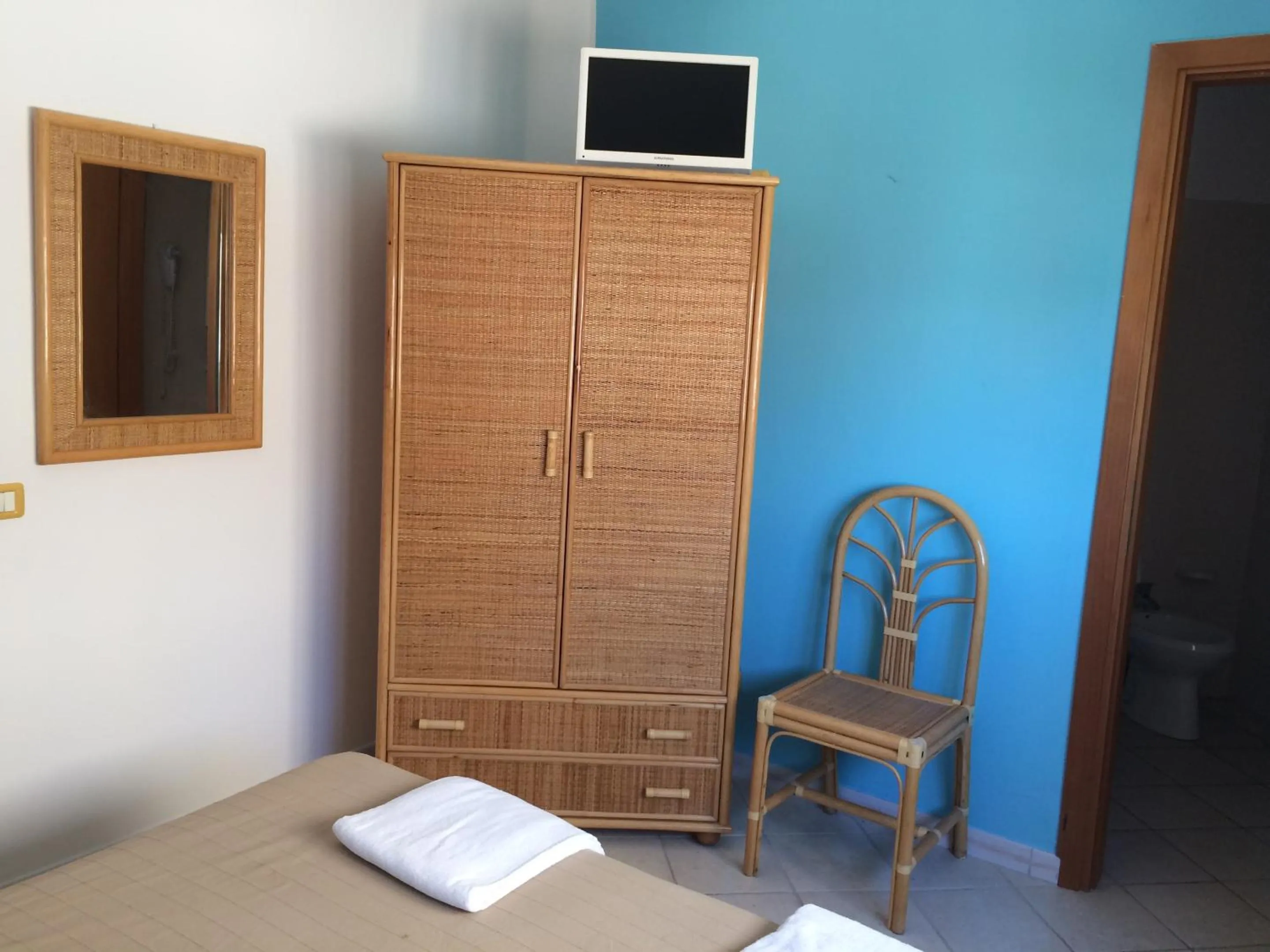 Bedroom, Bed in Hotel Il Triangolo