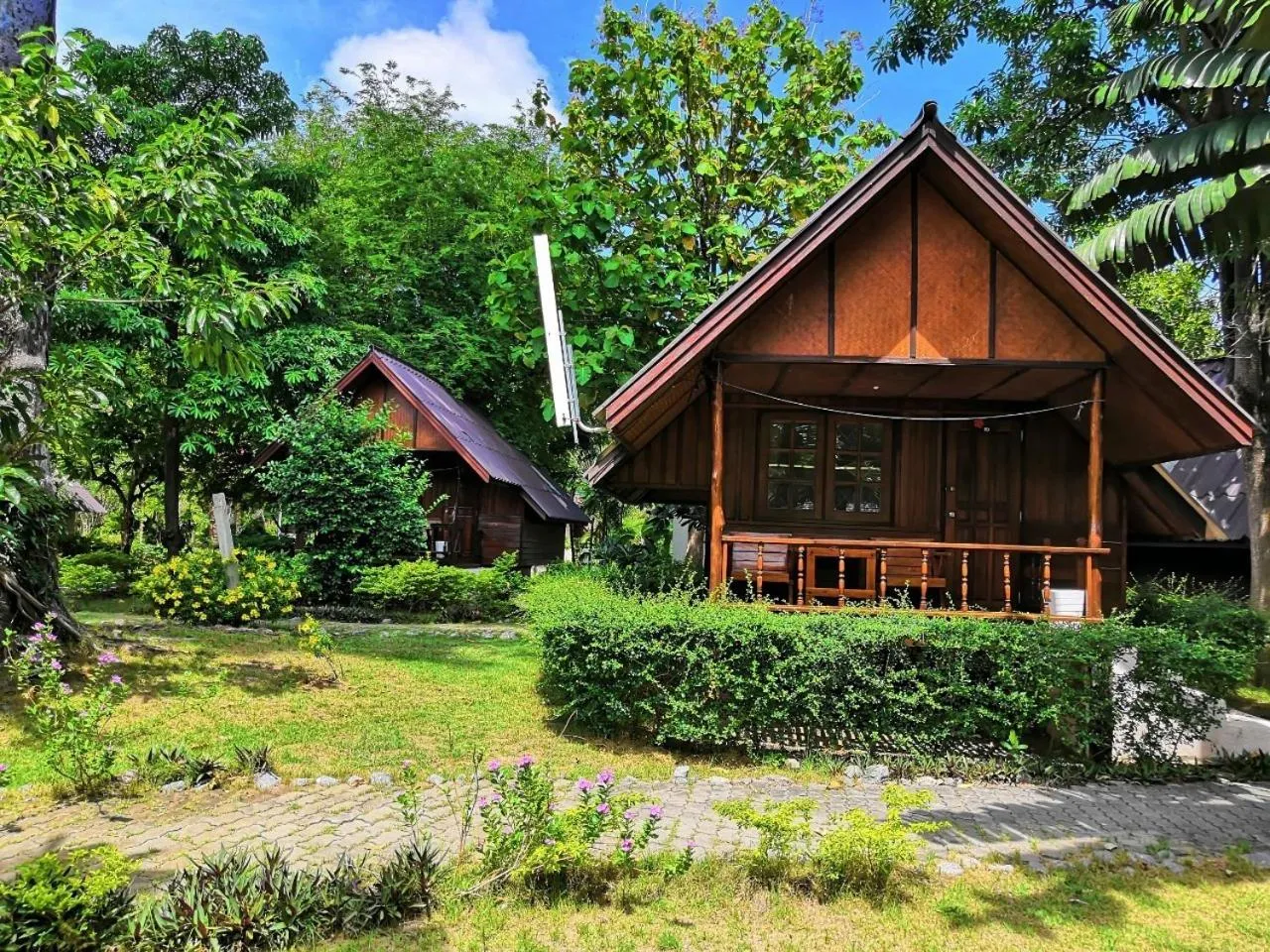 Bungalow Double or Twin with Garden View in Seashell Resort Koh Tao-SHA Plus