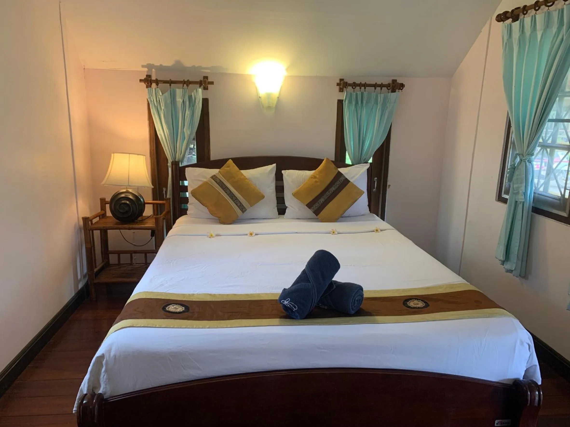 Property building, Bed in Seashell Resort Koh Tao-SHA Plus