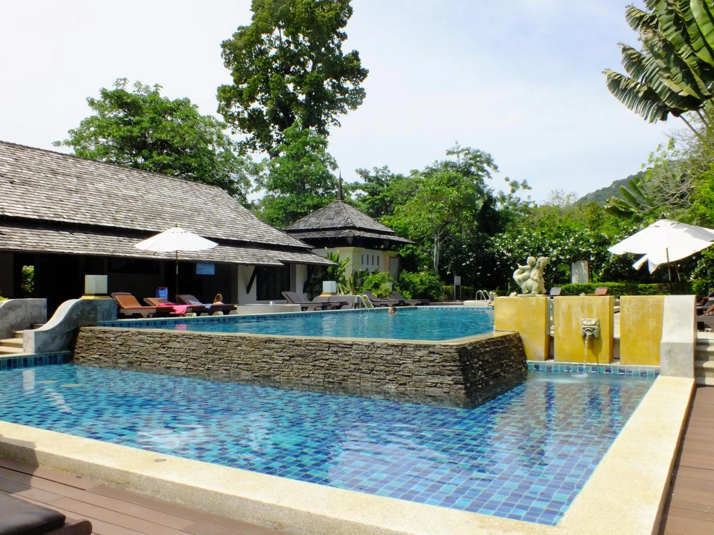 Swimming pool in Seashell Resort Koh Tao-SHA Plus