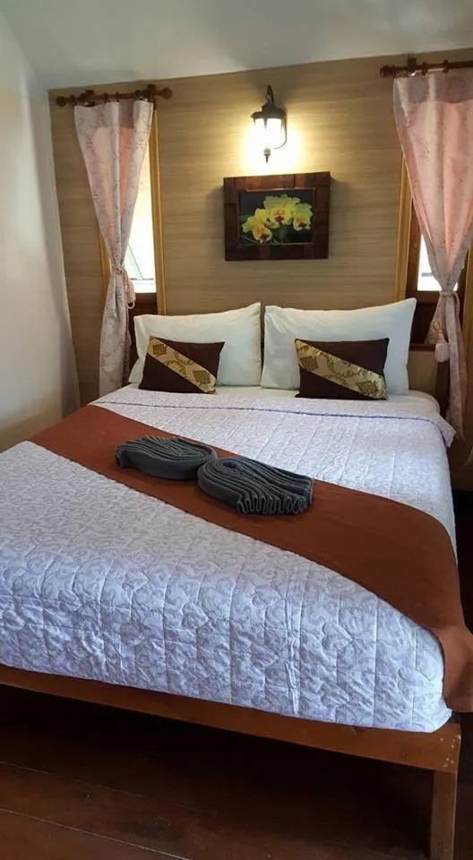 Bed in Seashell Resort Koh Tao-SHA Plus