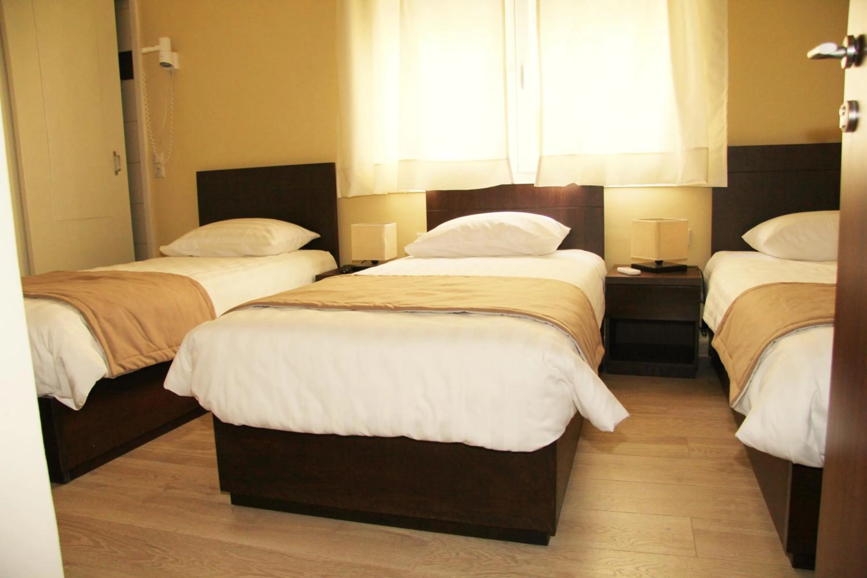 Bedroom in Rea Hotel