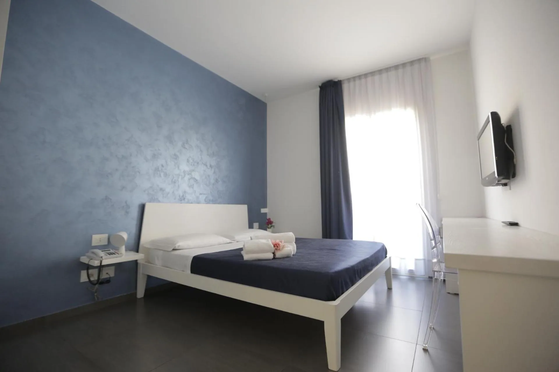 Bedroom, Bed in Piccola Caracas B&B