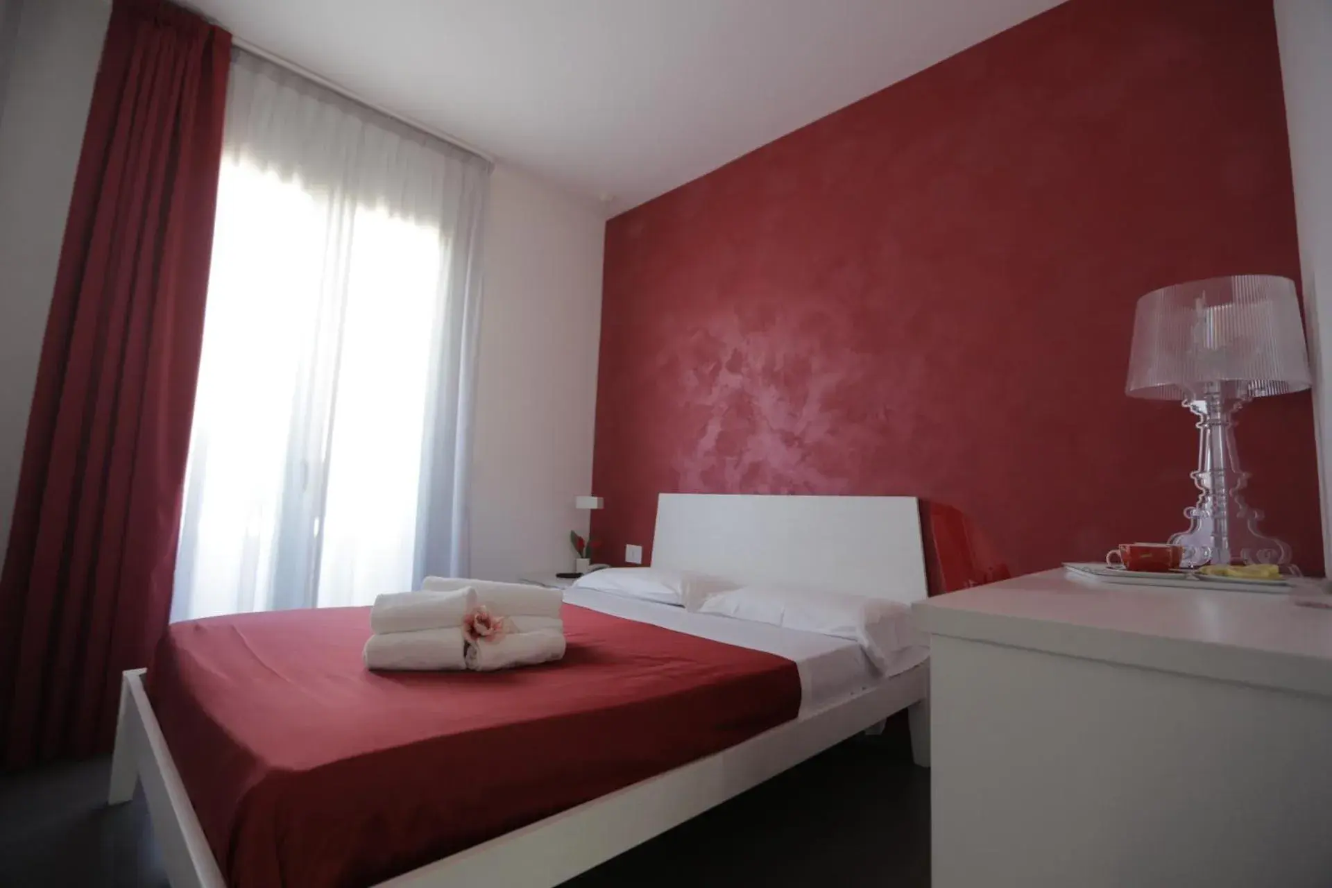 Economy Double Room - single occupancy in Piccola Caracas B&B Economy Double Room - single occupancy in Piccola Caracas B&B