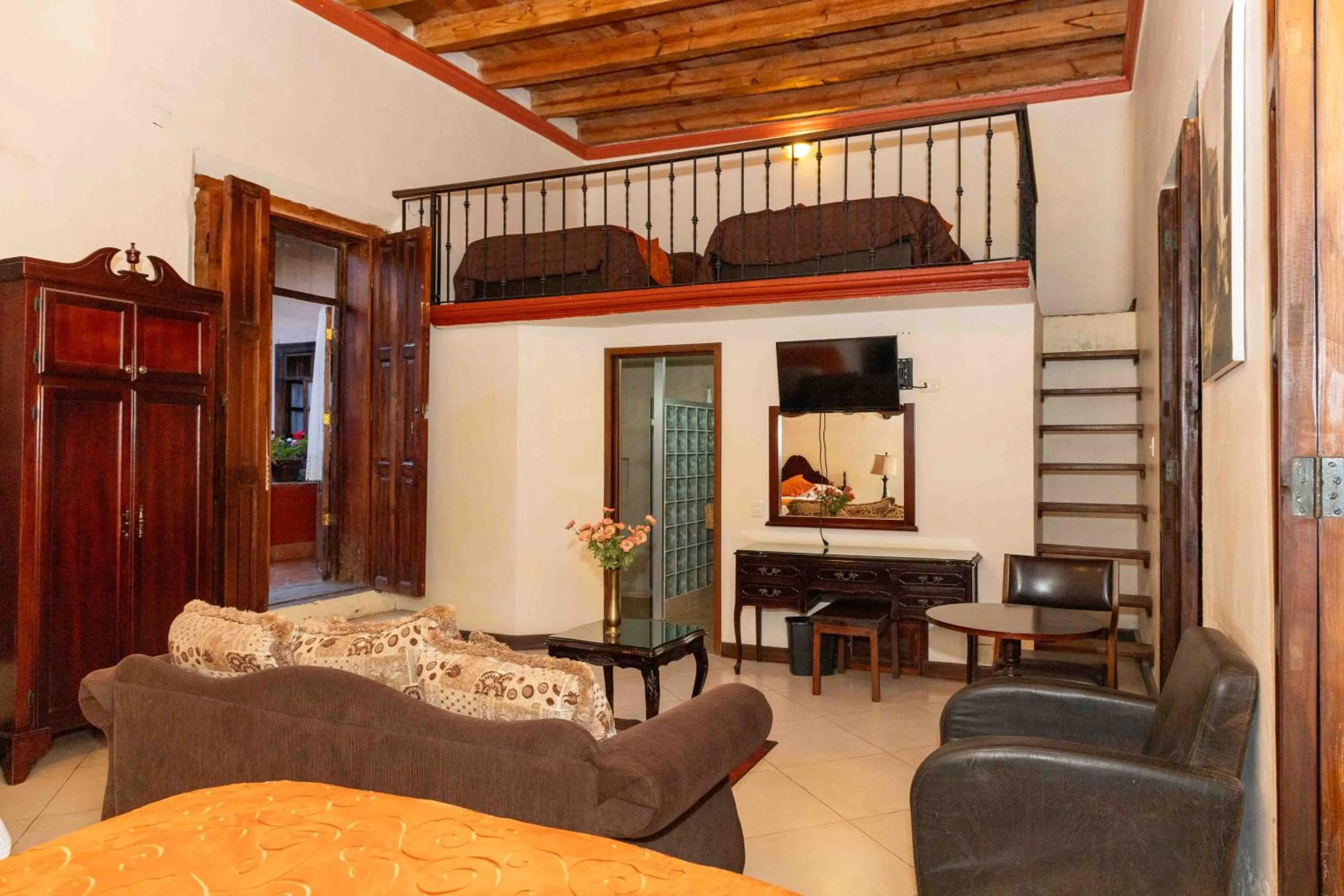 La Casona de los Gómez