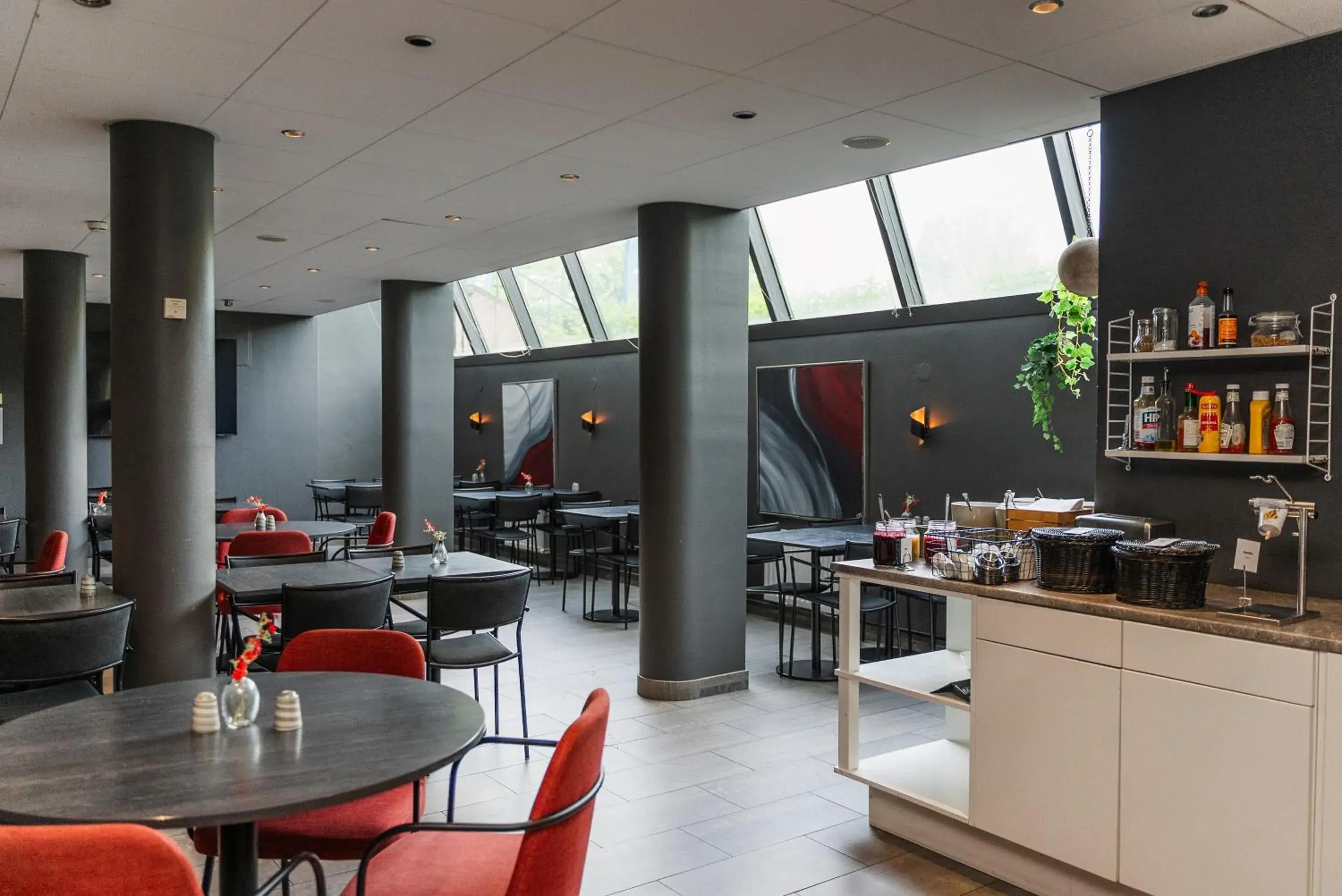 Restaurant/places to eat in Quality Hotel Prisma Restaurant/places to eat in Quality Hotel Prisma