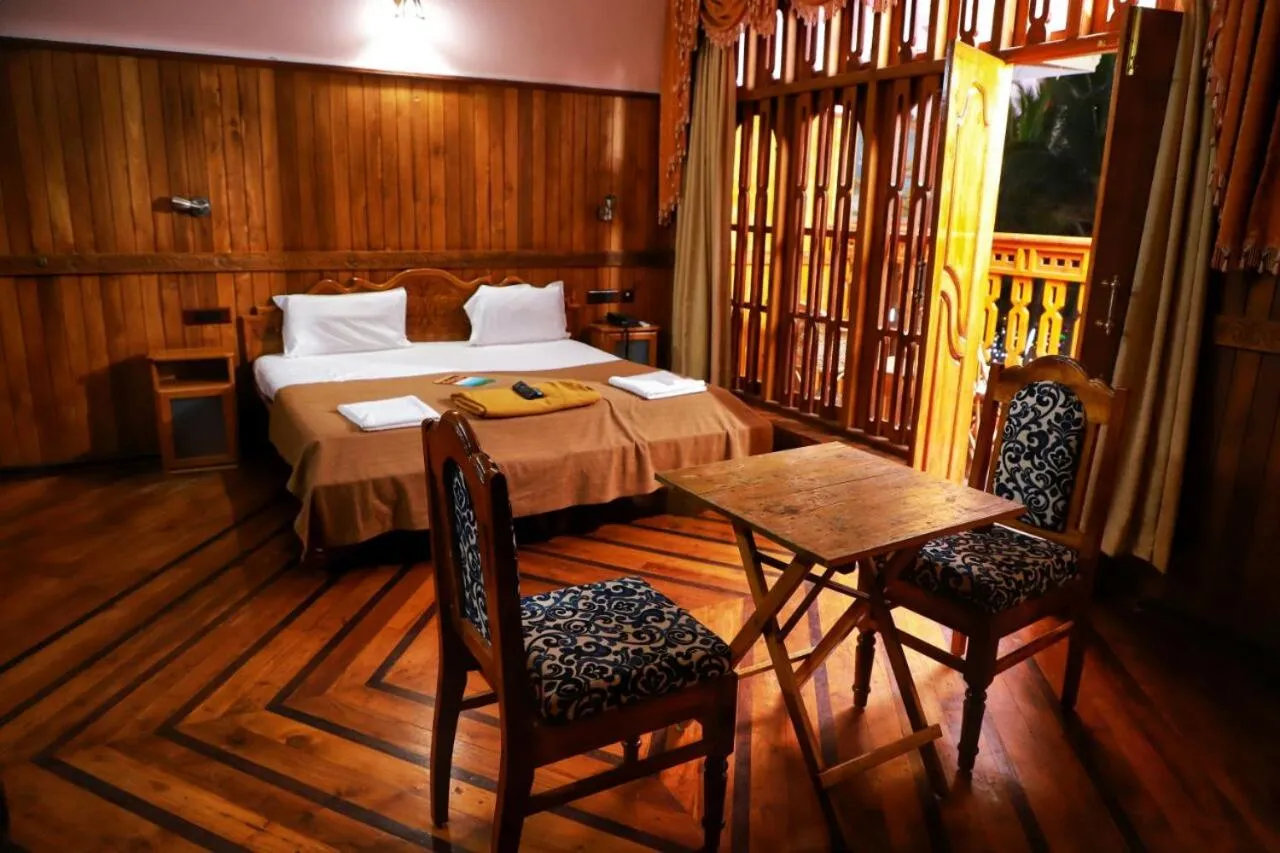 Deluxe Suite in Thriphala Ayurveda Yogashram