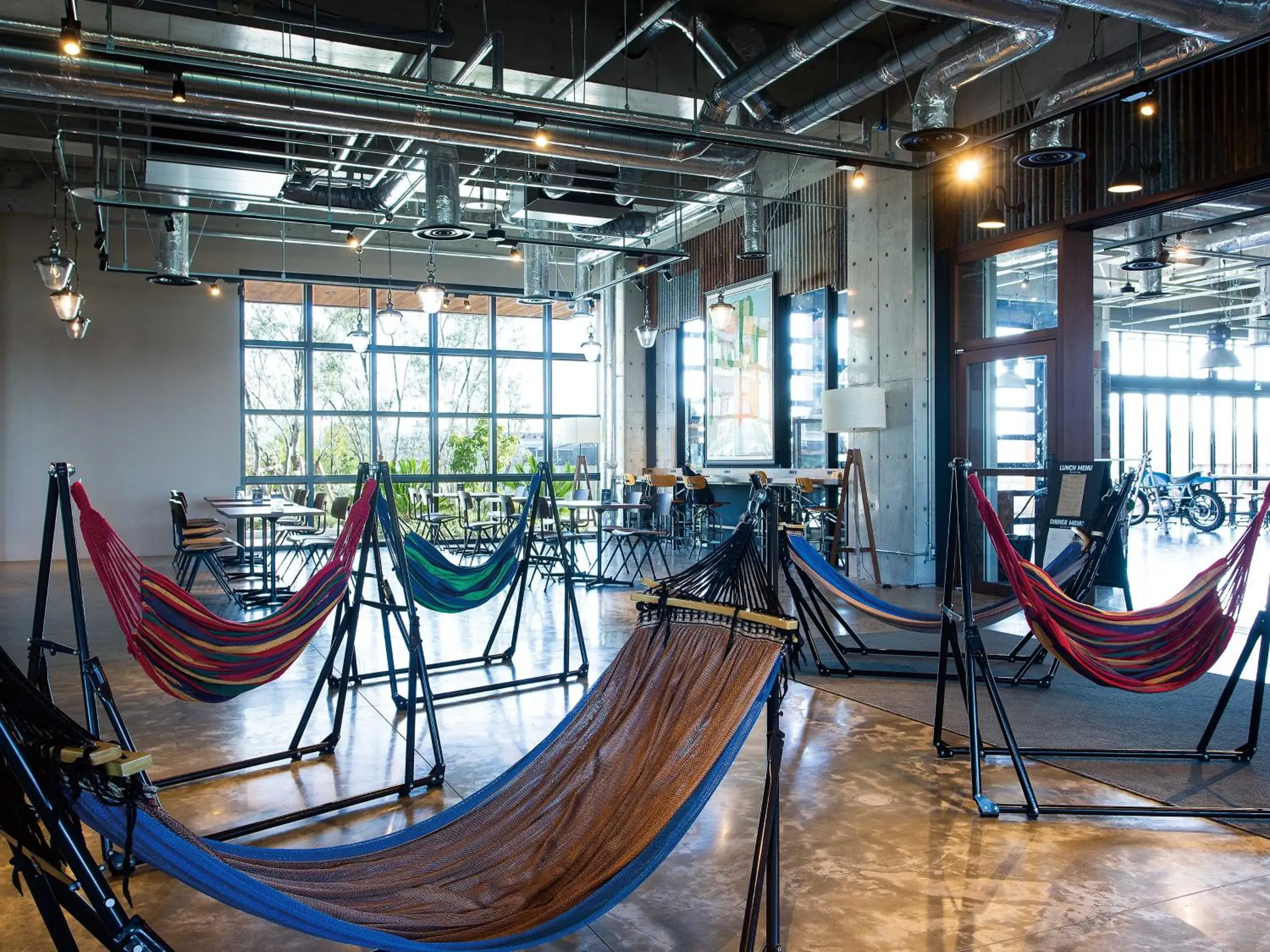 Lounge or bar in Kawasaki King Skyfront Tokyu REI Hotel Lounge or bar in Kawasaki King Skyfront Tokyu REI Hotel