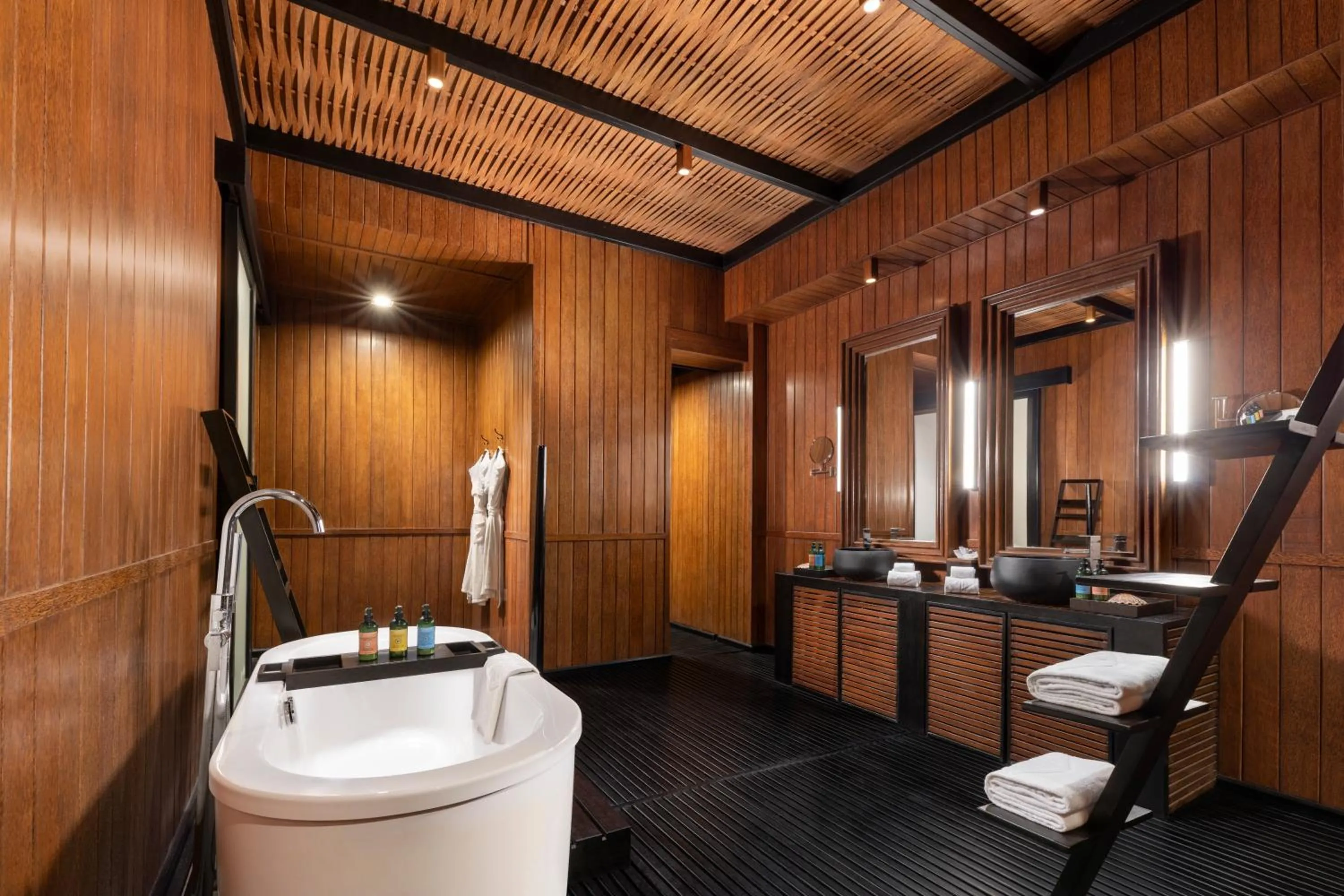 Bathroom in Taj Exotica Resort & Spa, Andamans