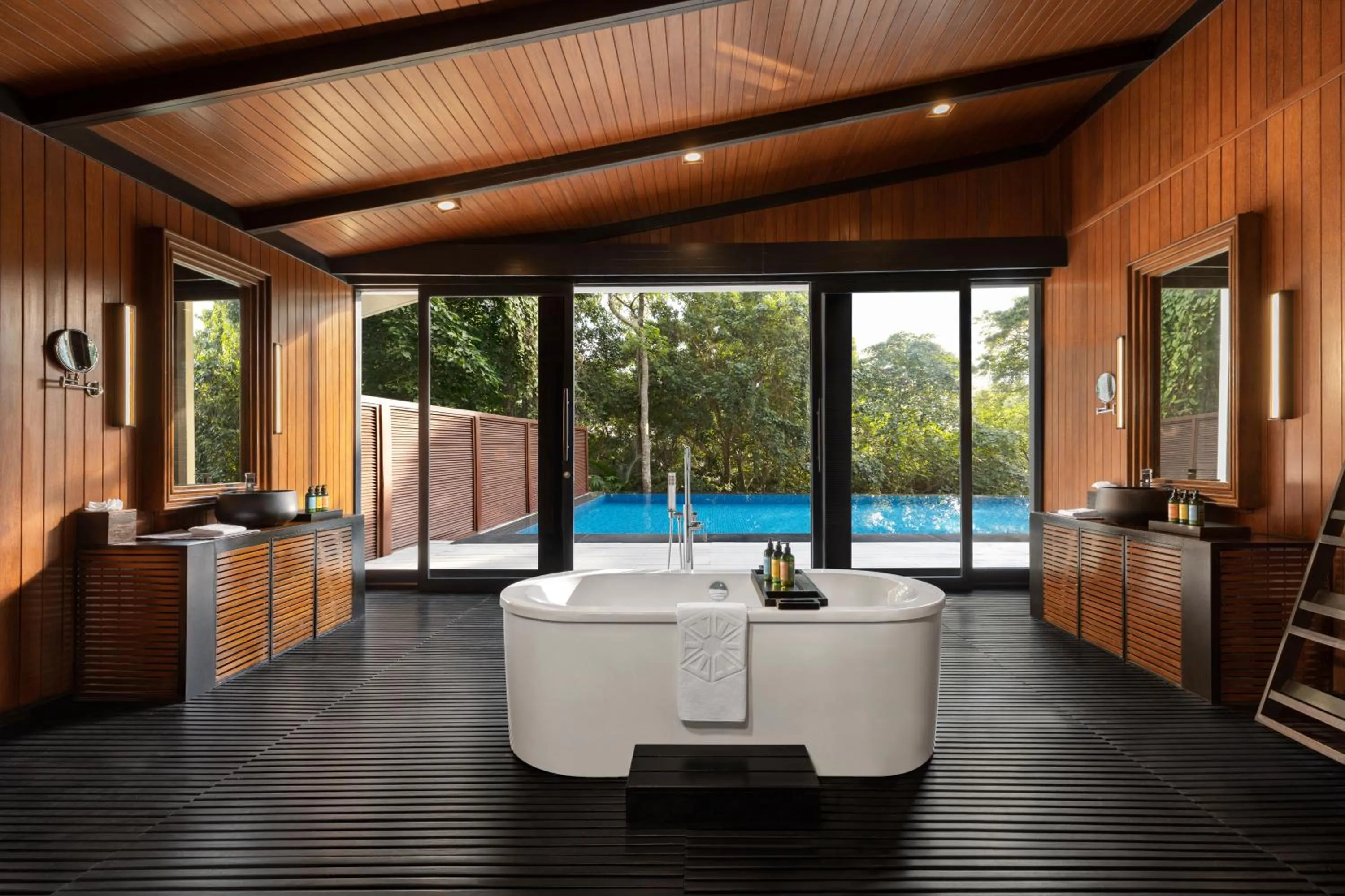 Hot Tub in Taj Exotica Resort & Spa, Andamans