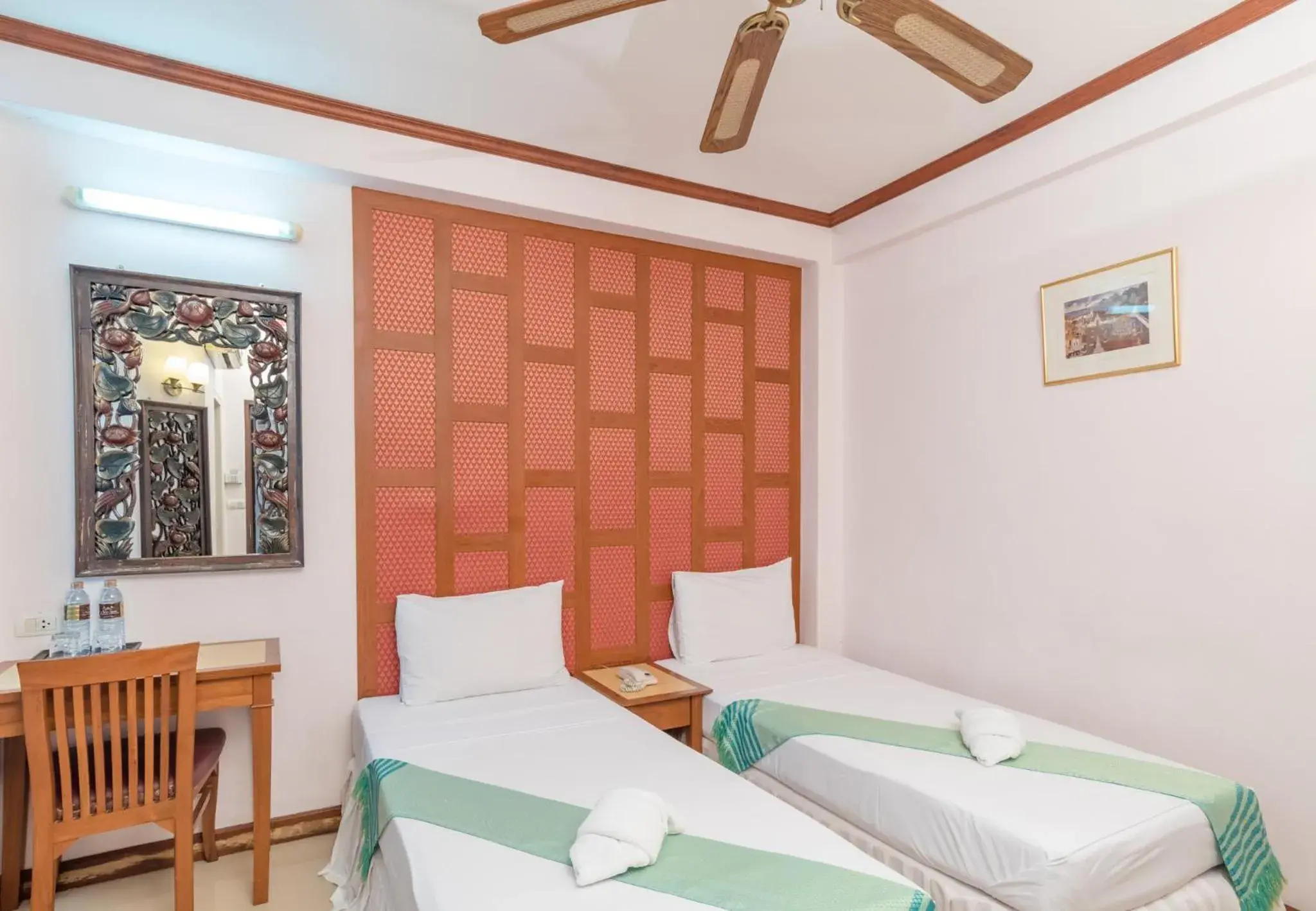 Standard Twin Room in New Siam III Guest House Standard Twin Room in New Siam III Guest House