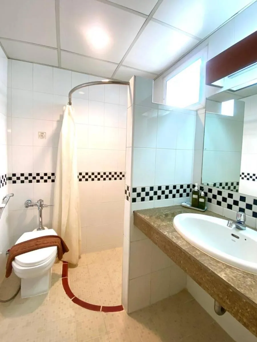 New Siam III Guest House