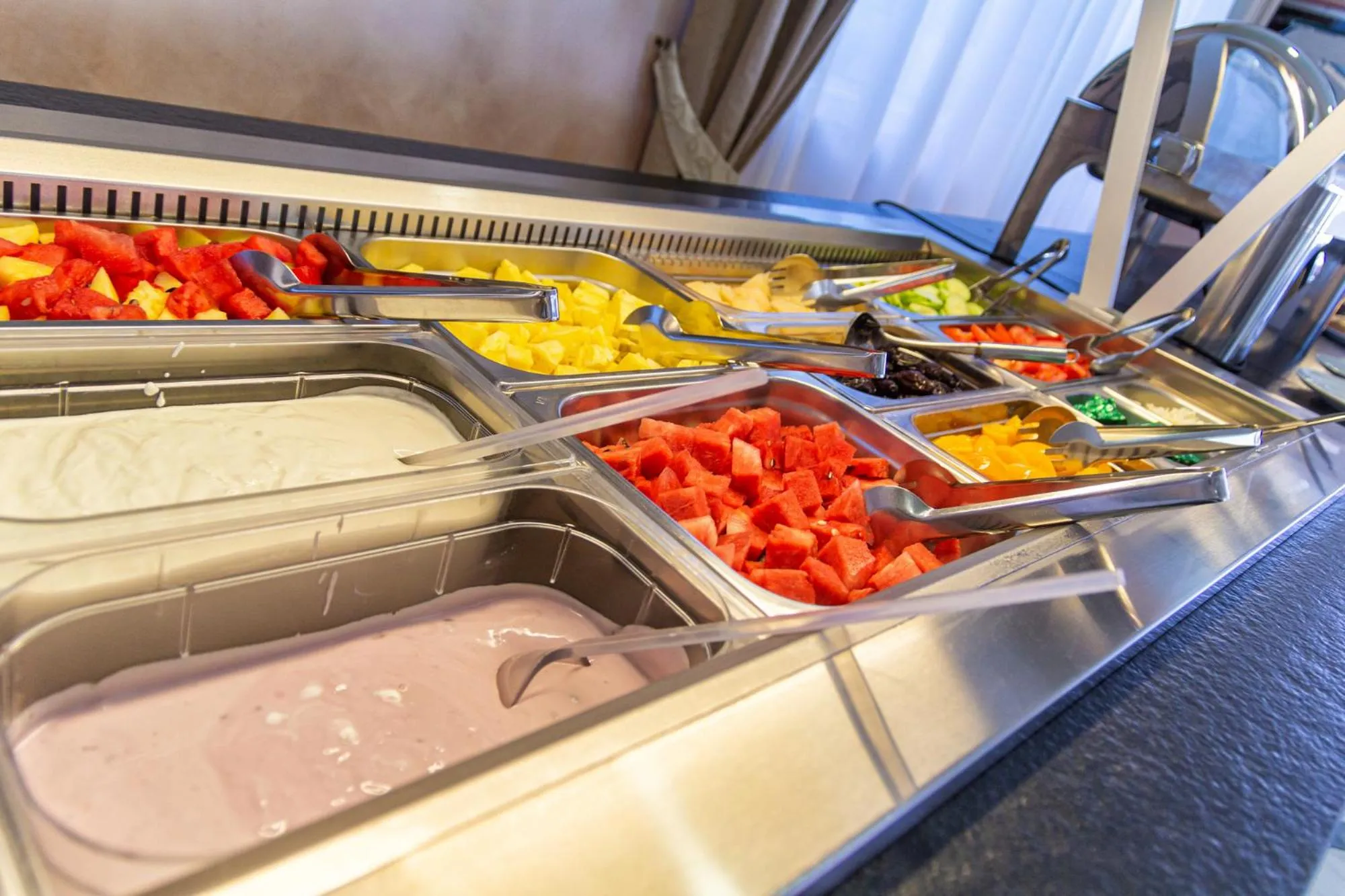 Buffet breakfast in Hotel Columbia & Ninfea