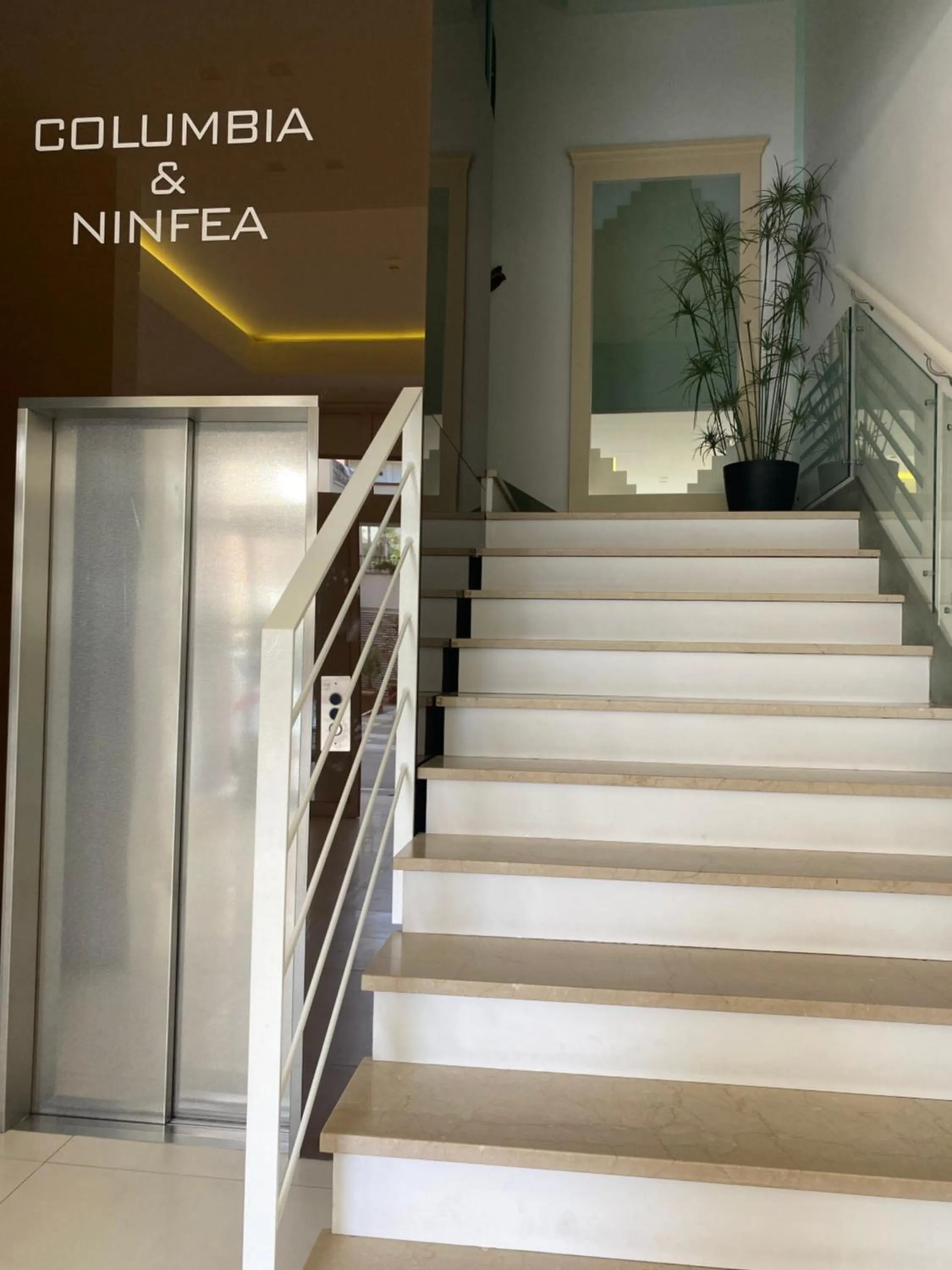 Lobby or reception in Hotel Columbia & Ninfea