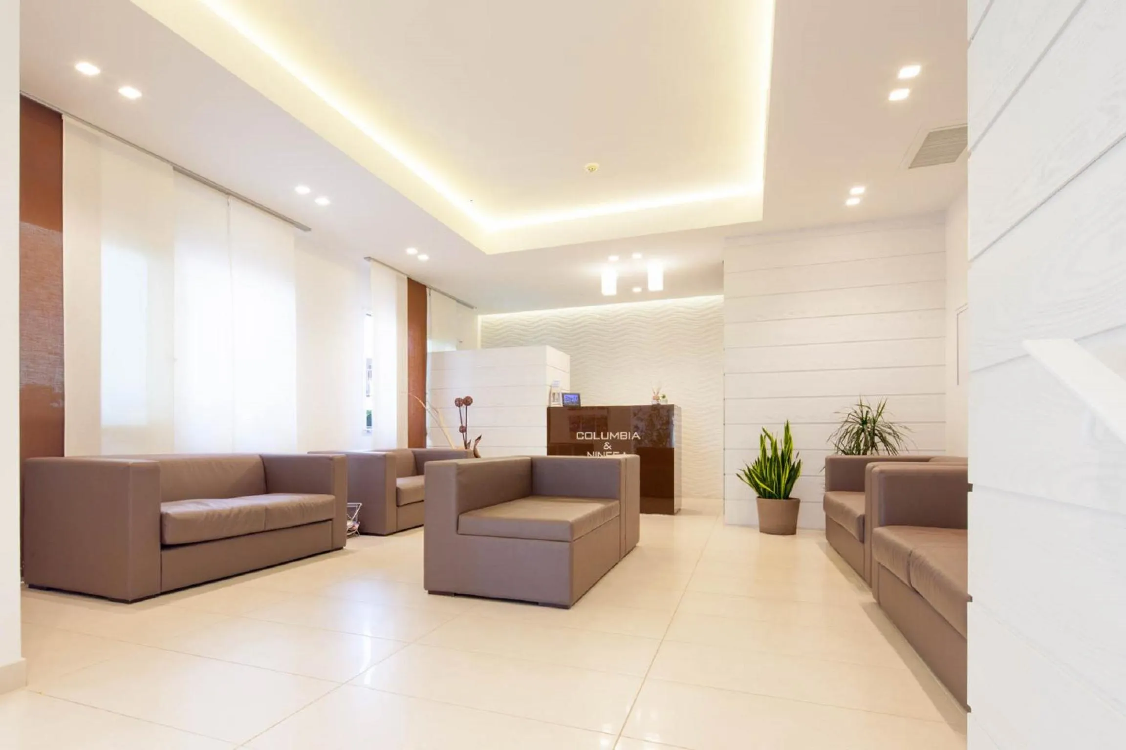 Lobby or reception in Hotel Columbia & Ninfea