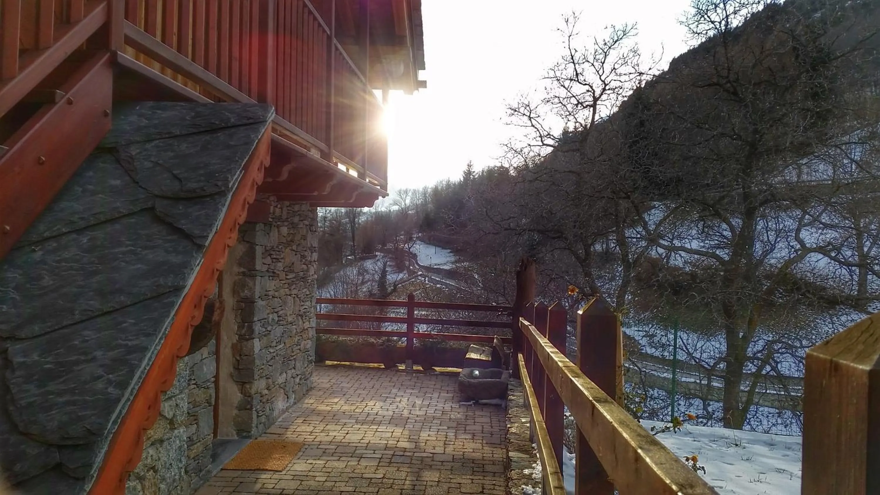 Facade/entrance in Eco Chalet Maison Dominique
