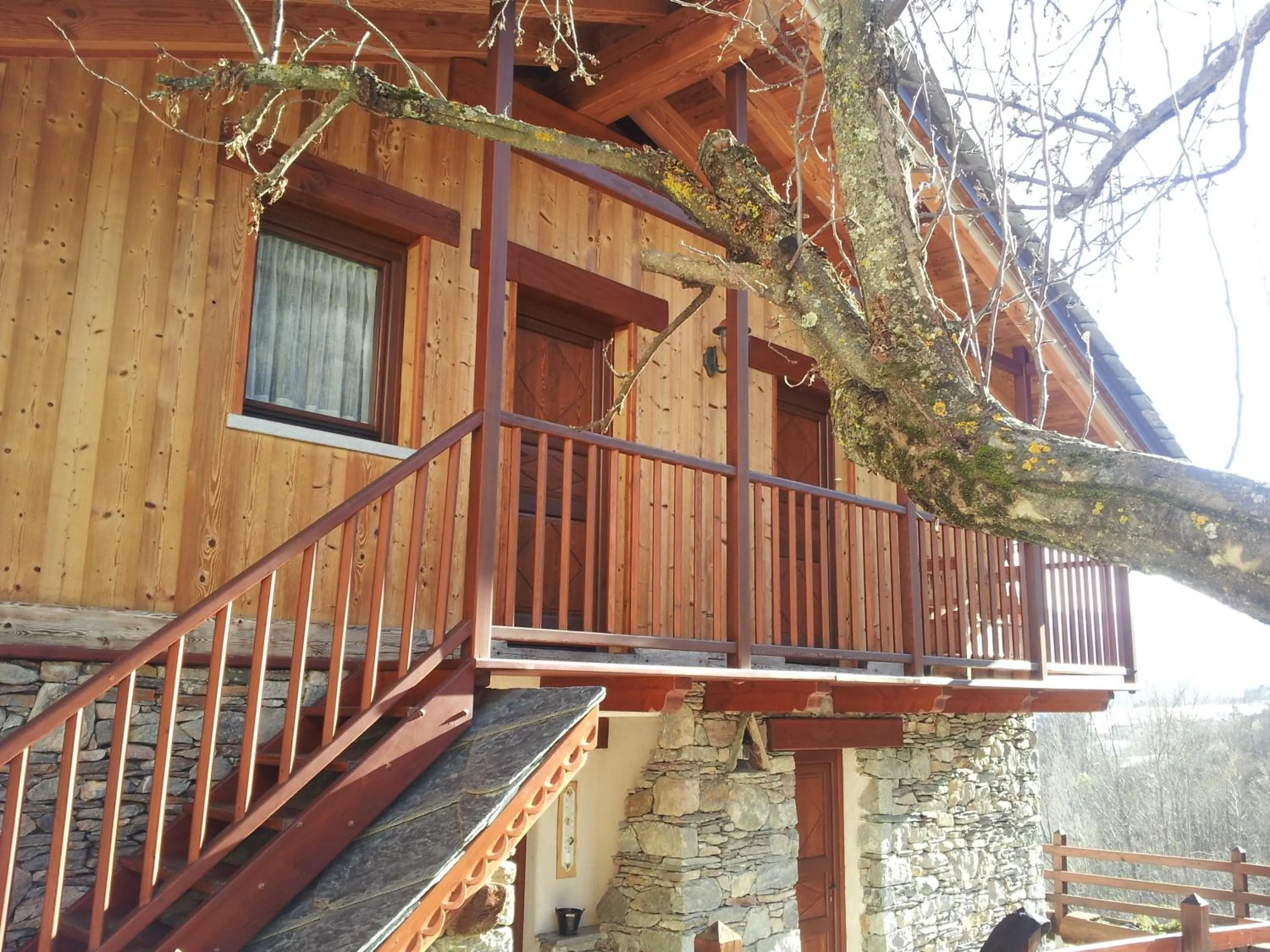 Facade/entrance in Eco Chalet Maison Dominique