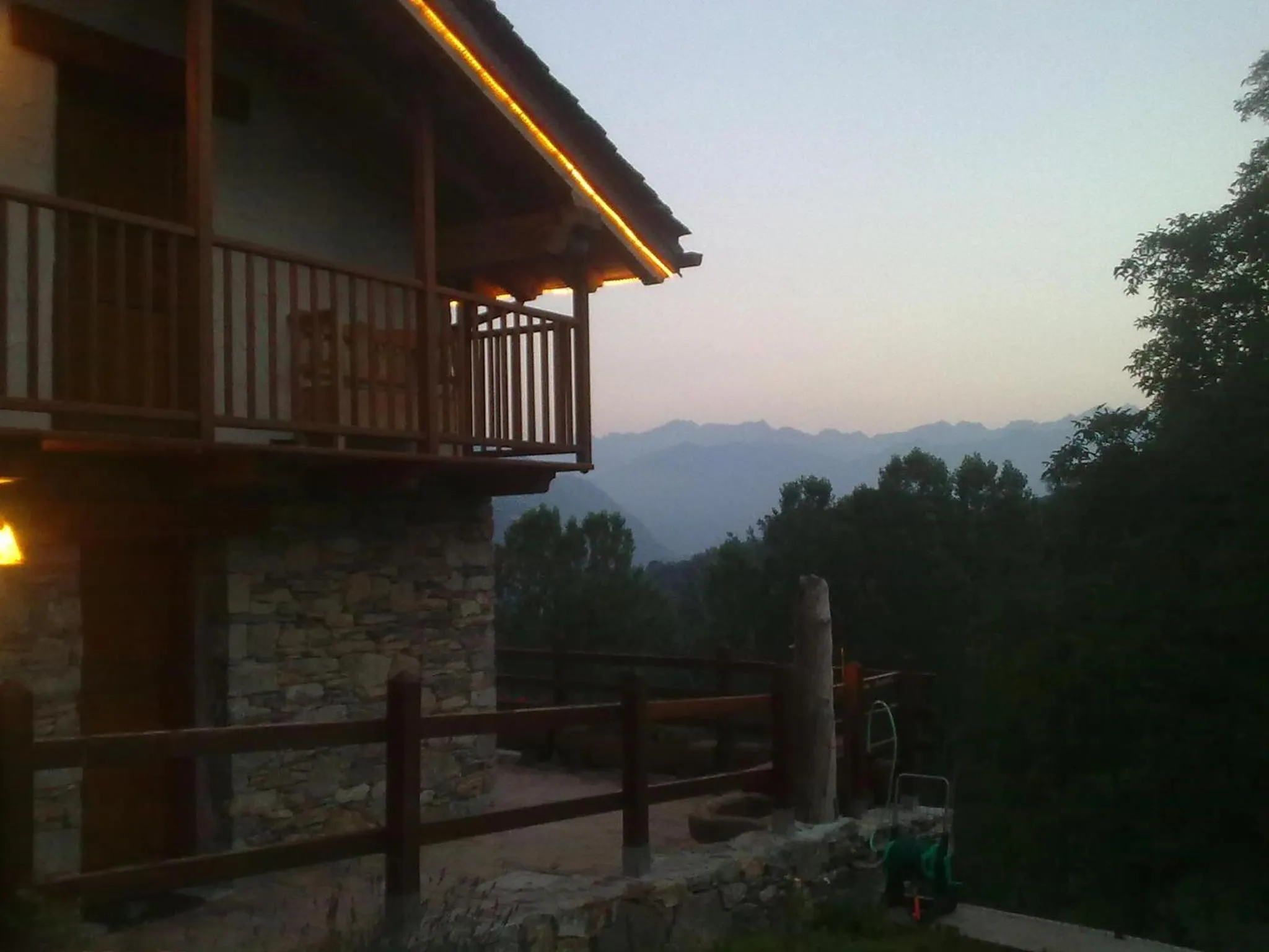 Facade/entrance in Eco Chalet Maison Dominique