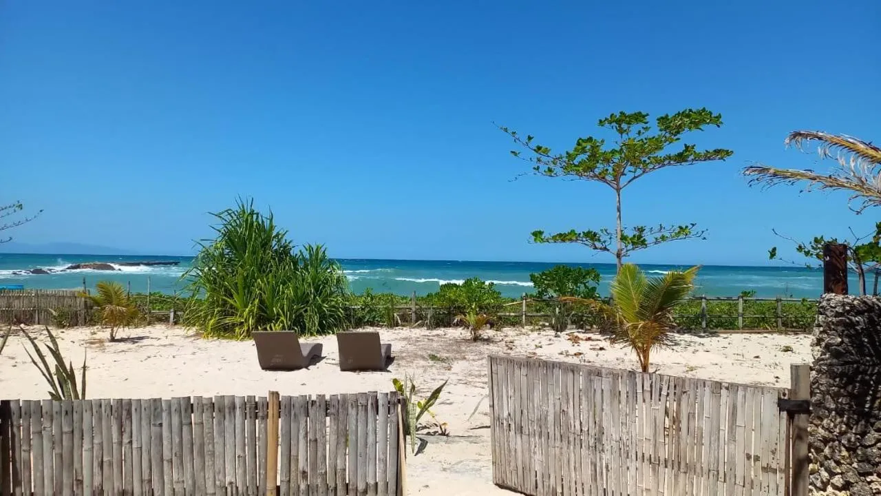 Rua Beach Resort Sumba