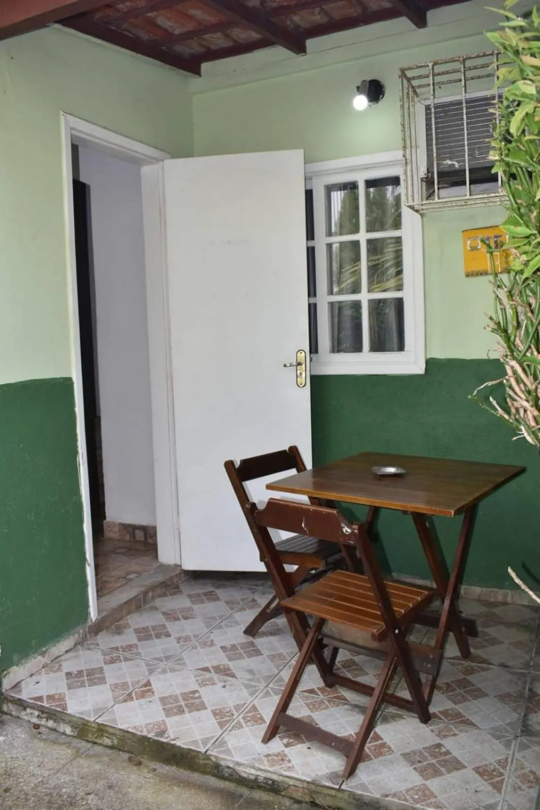 Patio in OYO Pousada Recanto Shangrilá, Cabo Frio