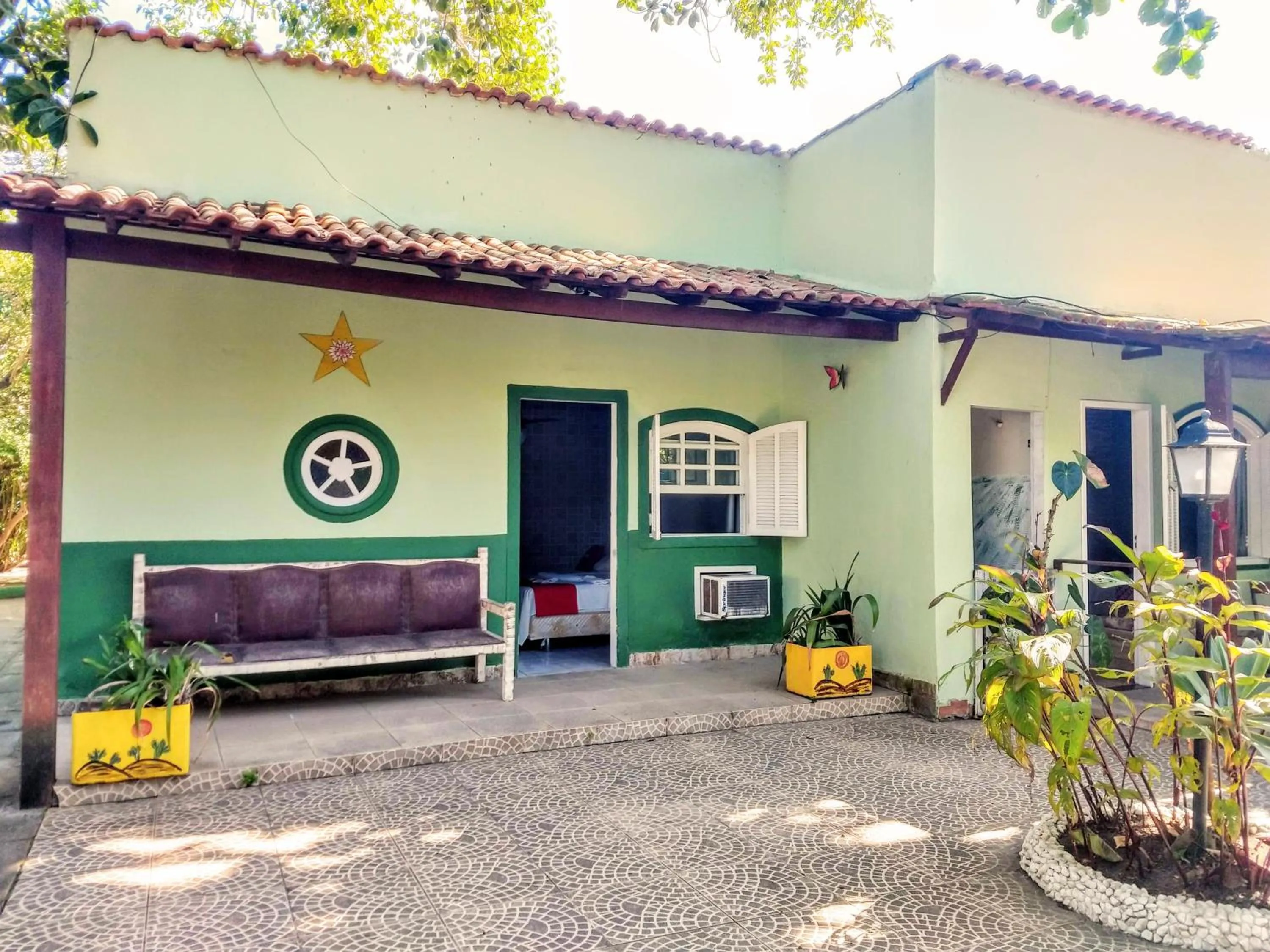 Patio in OYO Pousada Recanto Shangrilá, Cabo Frio