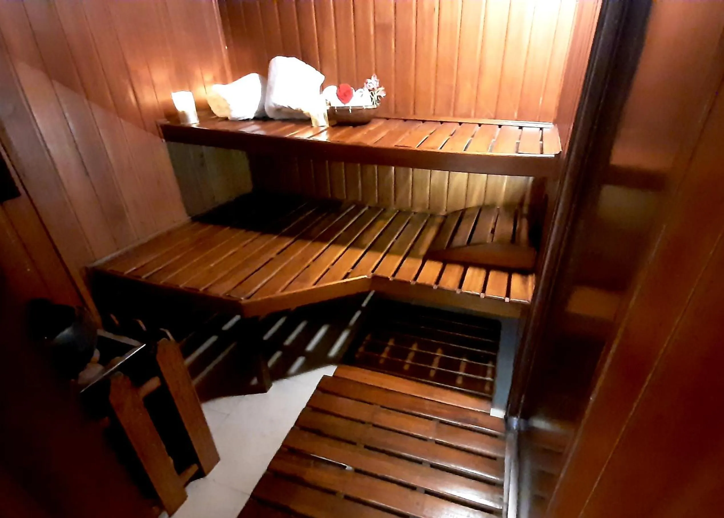 Spa and wellness centre/facilities in Embassy Suites by Hilton Bogotá - Rosales