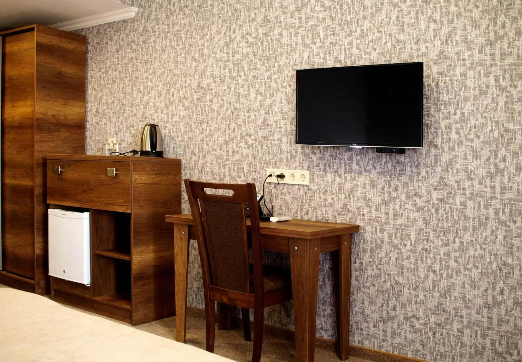 TV and multimedia in Hotel King David The Builder