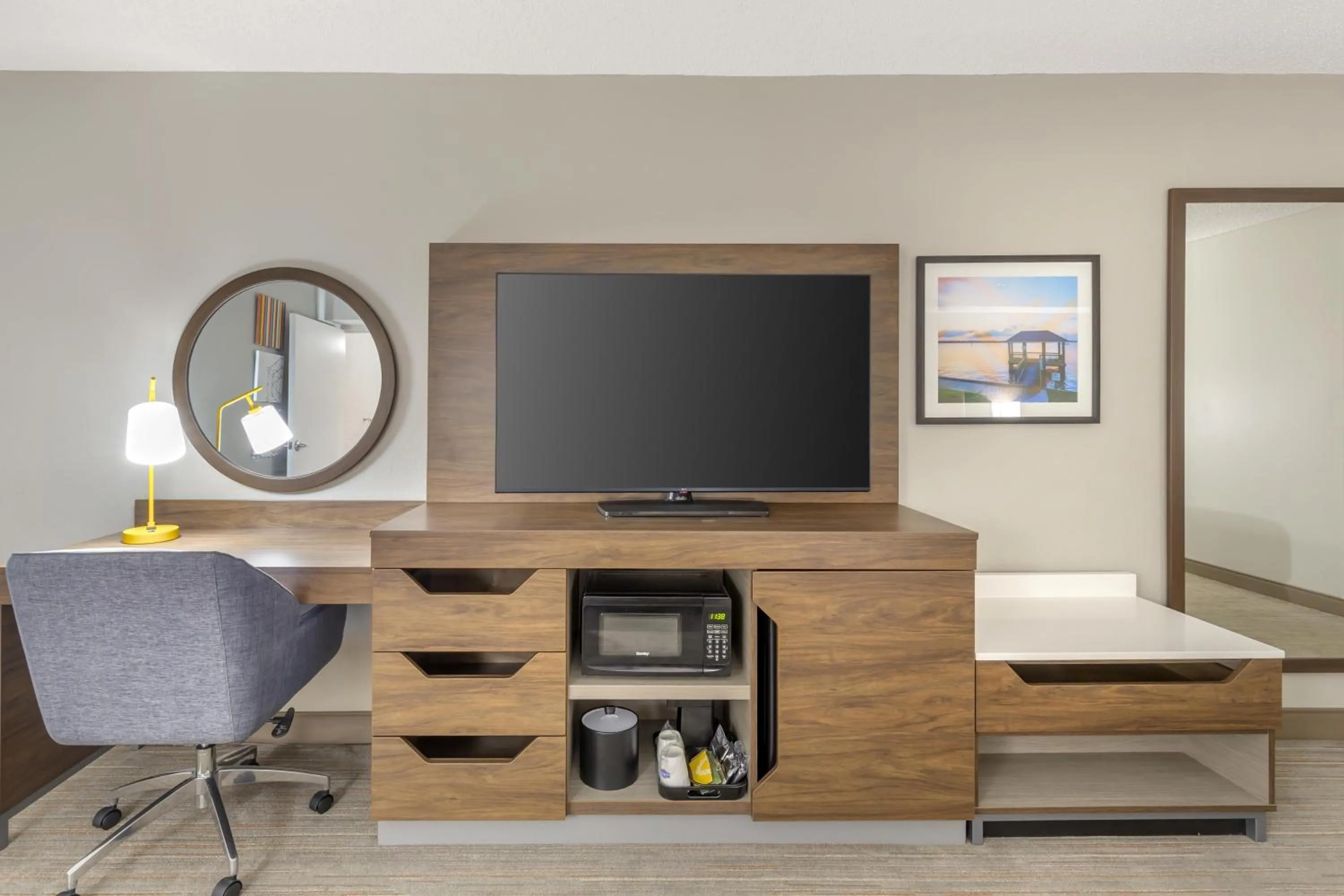 Bedroom in Hampton Inn New Bern