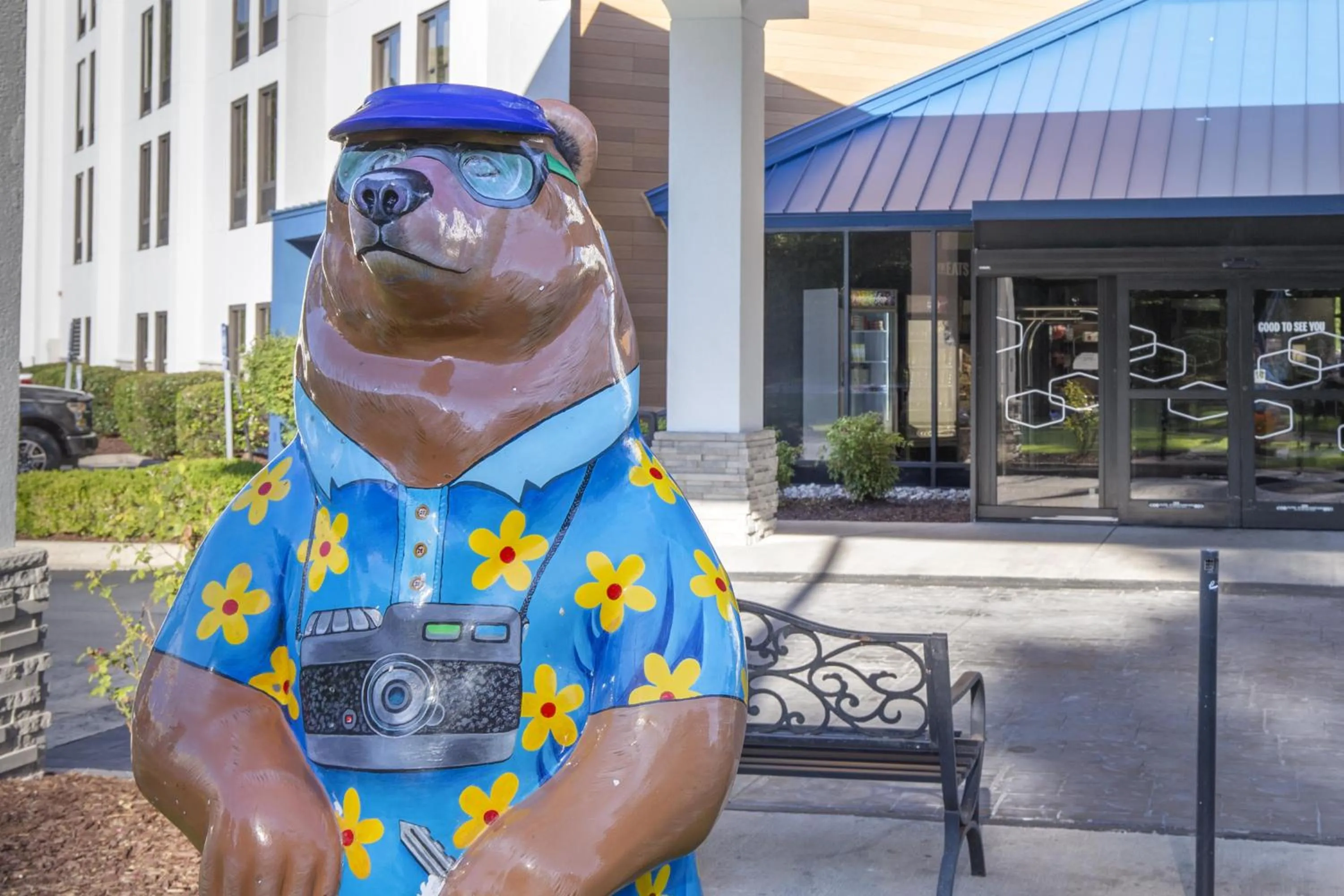 Property building in Hampton Inn New Bern