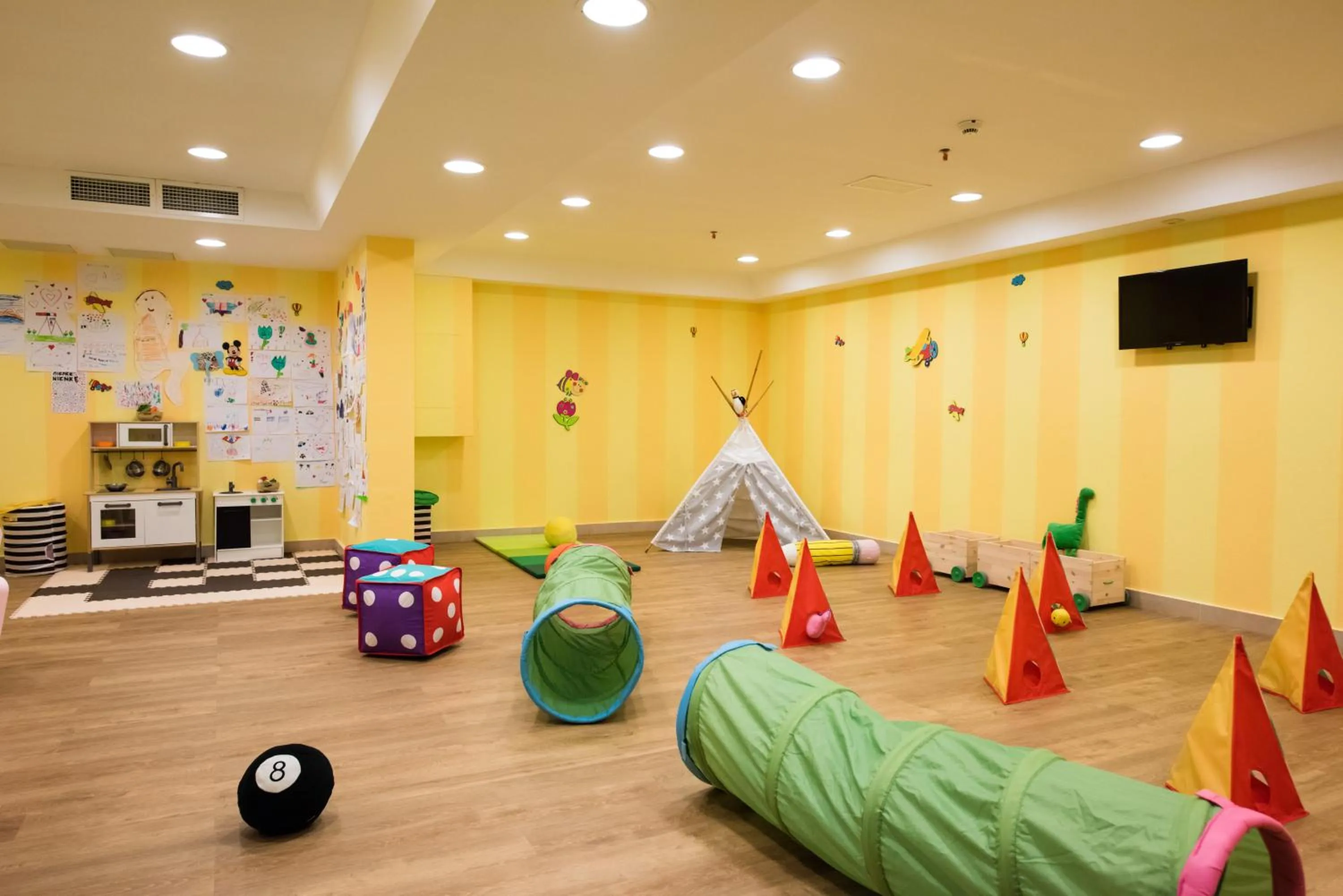 Kids's club in Alimounda Mare Hotel
