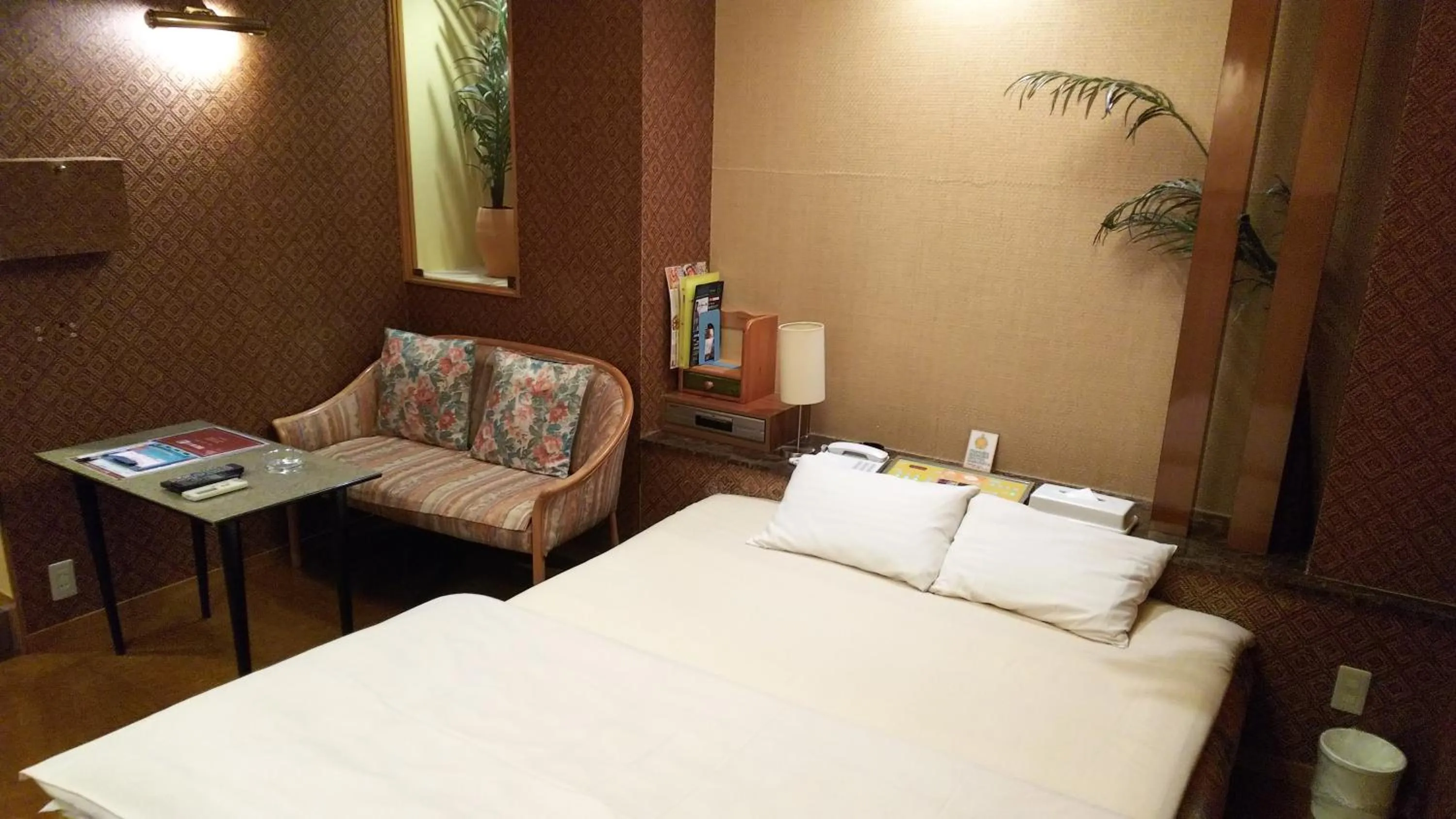 Photo of the whole room, Bed in Hotel Essor (Adult Only)