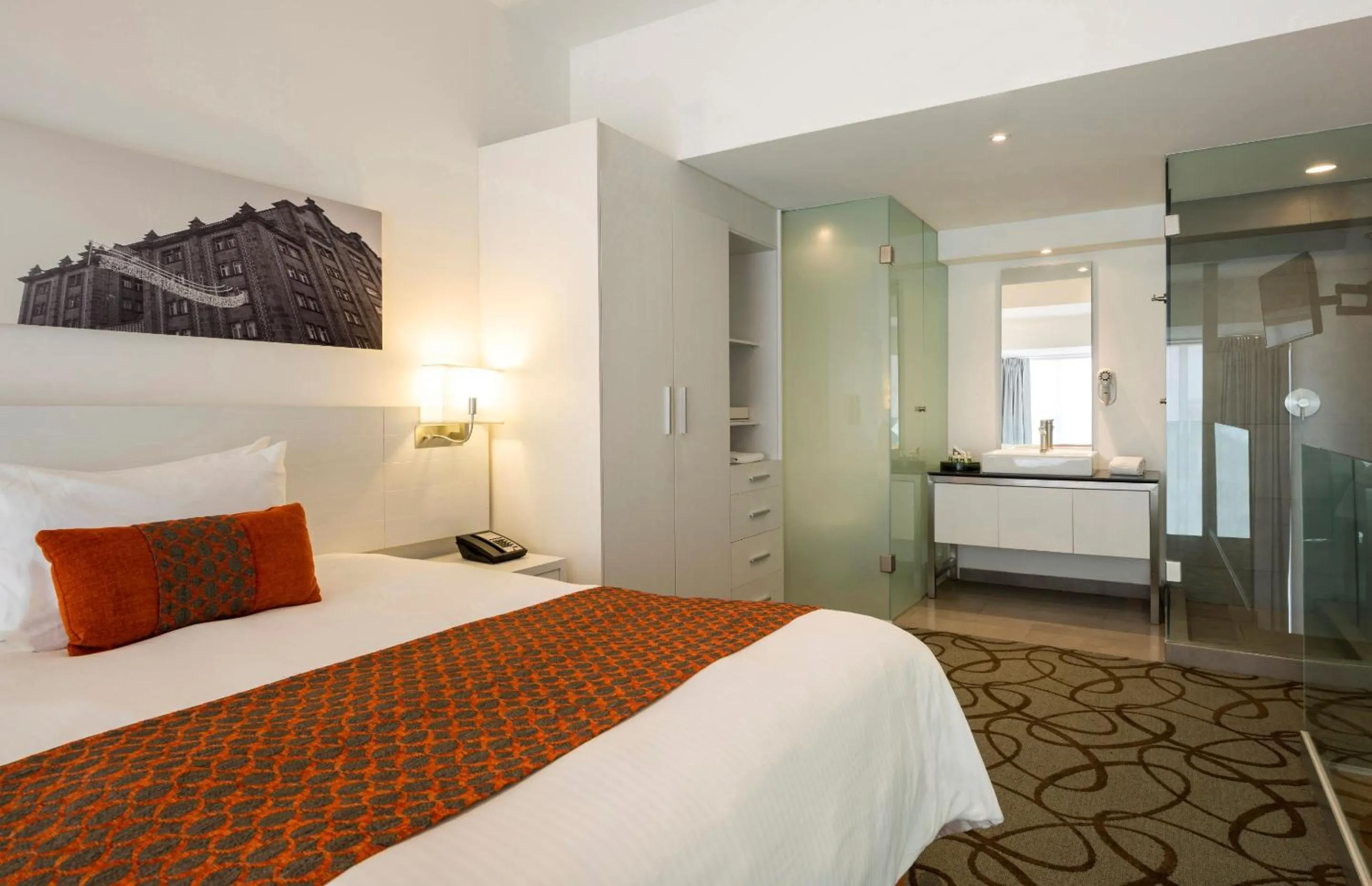 Photo of the whole room, Bed in Camino Real Puebla Angelopolis