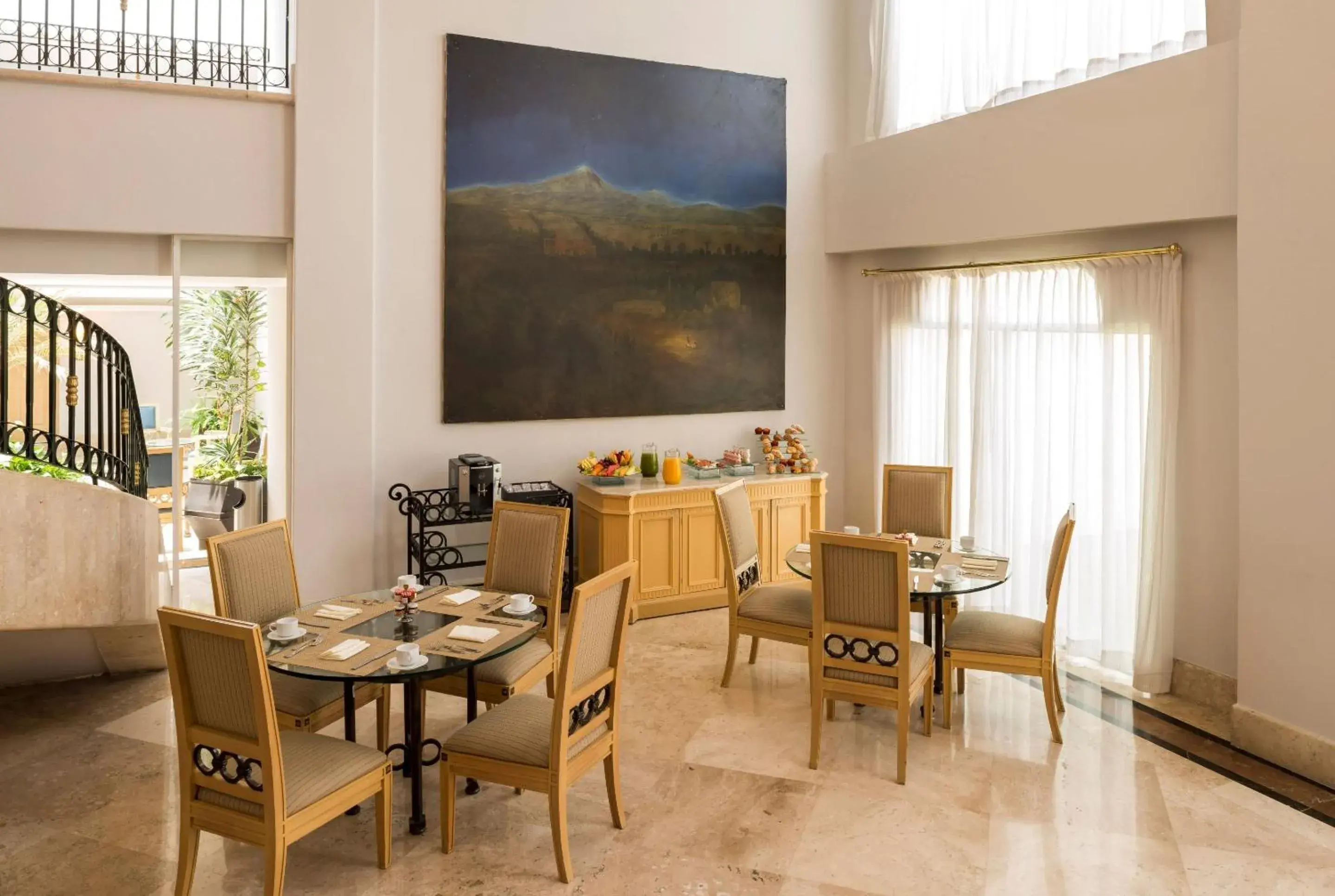 Lounge or bar in Camino Real Puebla Angelopolis Lounge or bar in Camino Real Puebla Angelopolis