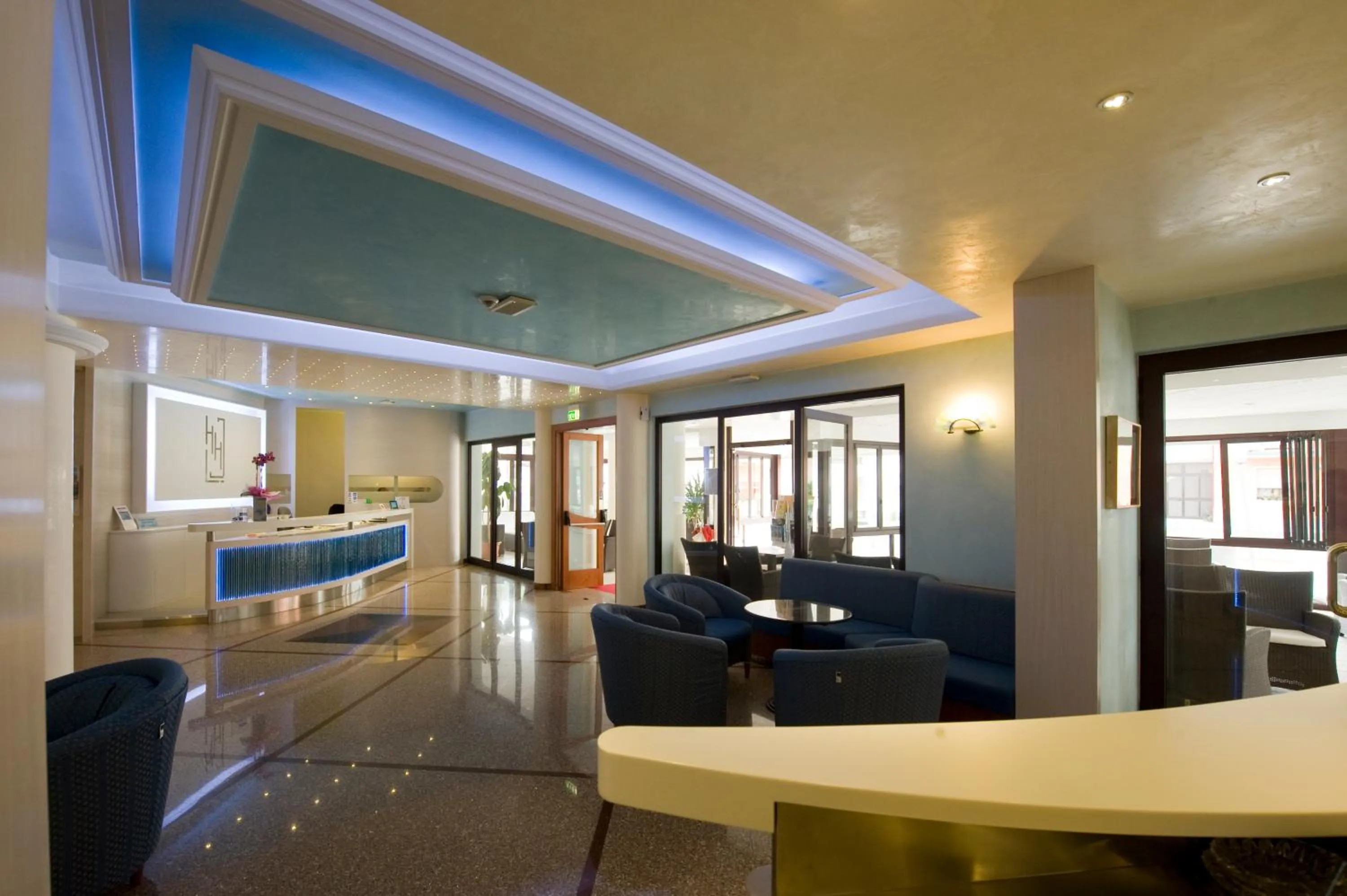 Lobby or reception in Hotel Hollywood***S