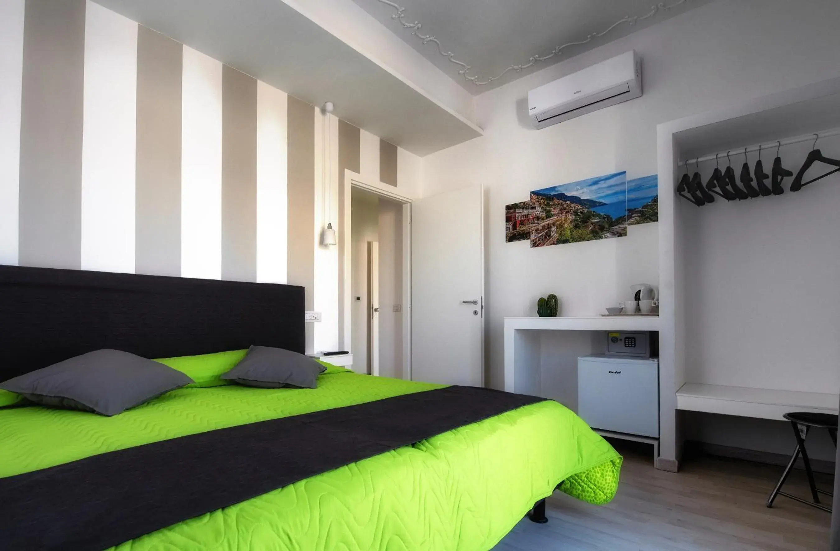 Quadruple Room with Terrace in Sunset rooms Quadruple Room with Terrace in Sunset rooms