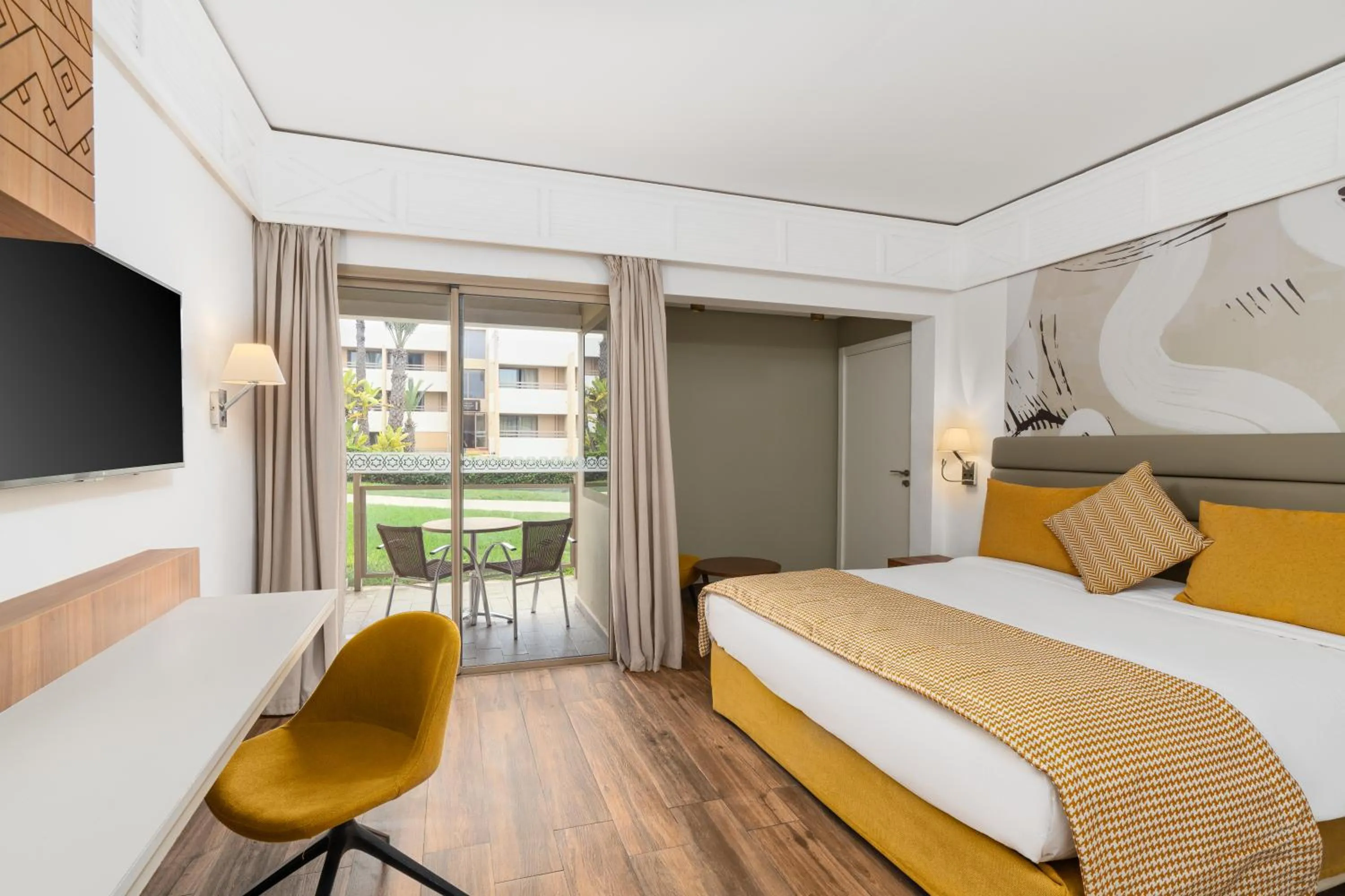 Photo of the whole room, Bed in Dunes d'Or Ocean Club