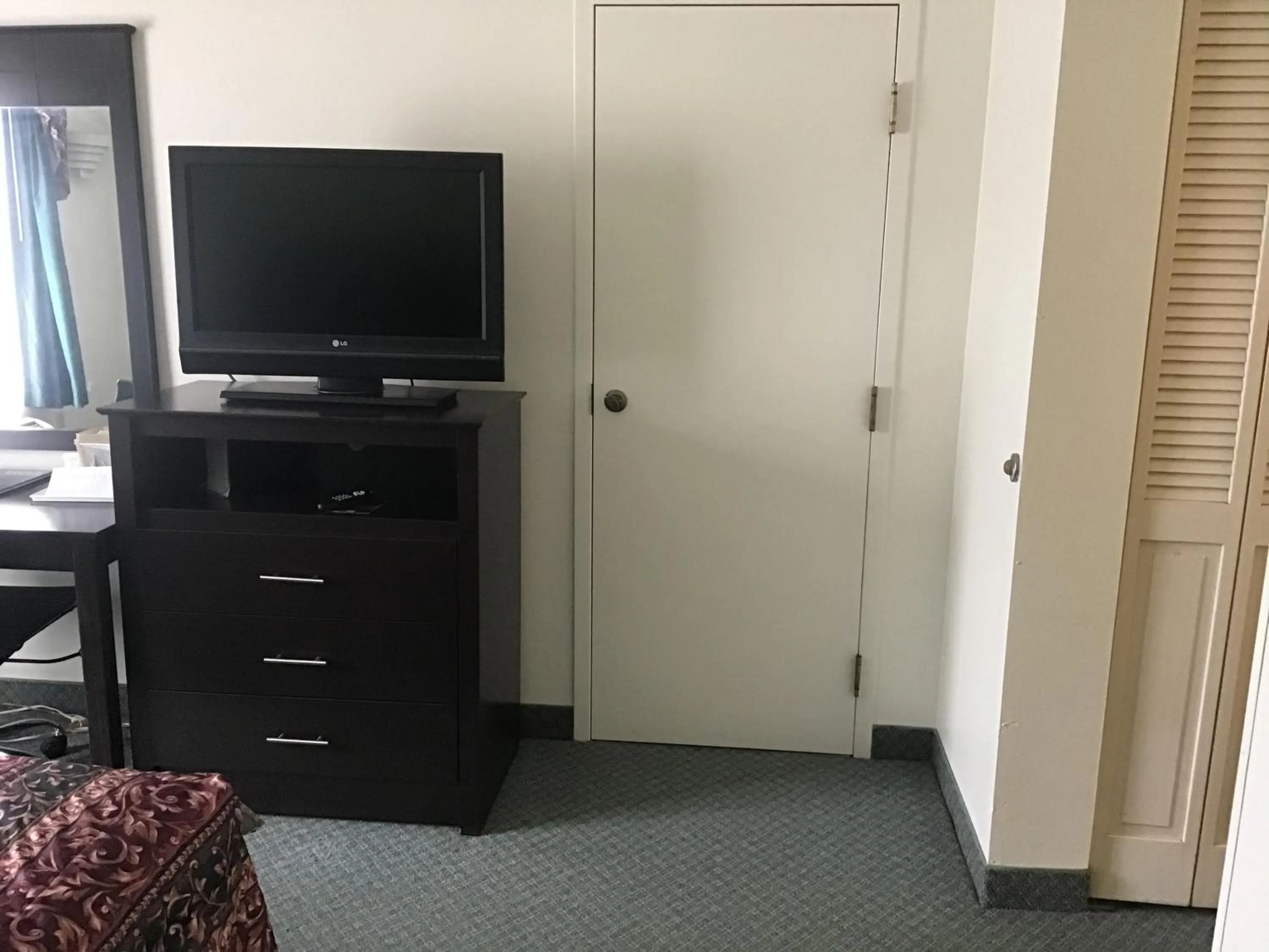 TV and multimedia in Anastasia Inn - Saint Augustine