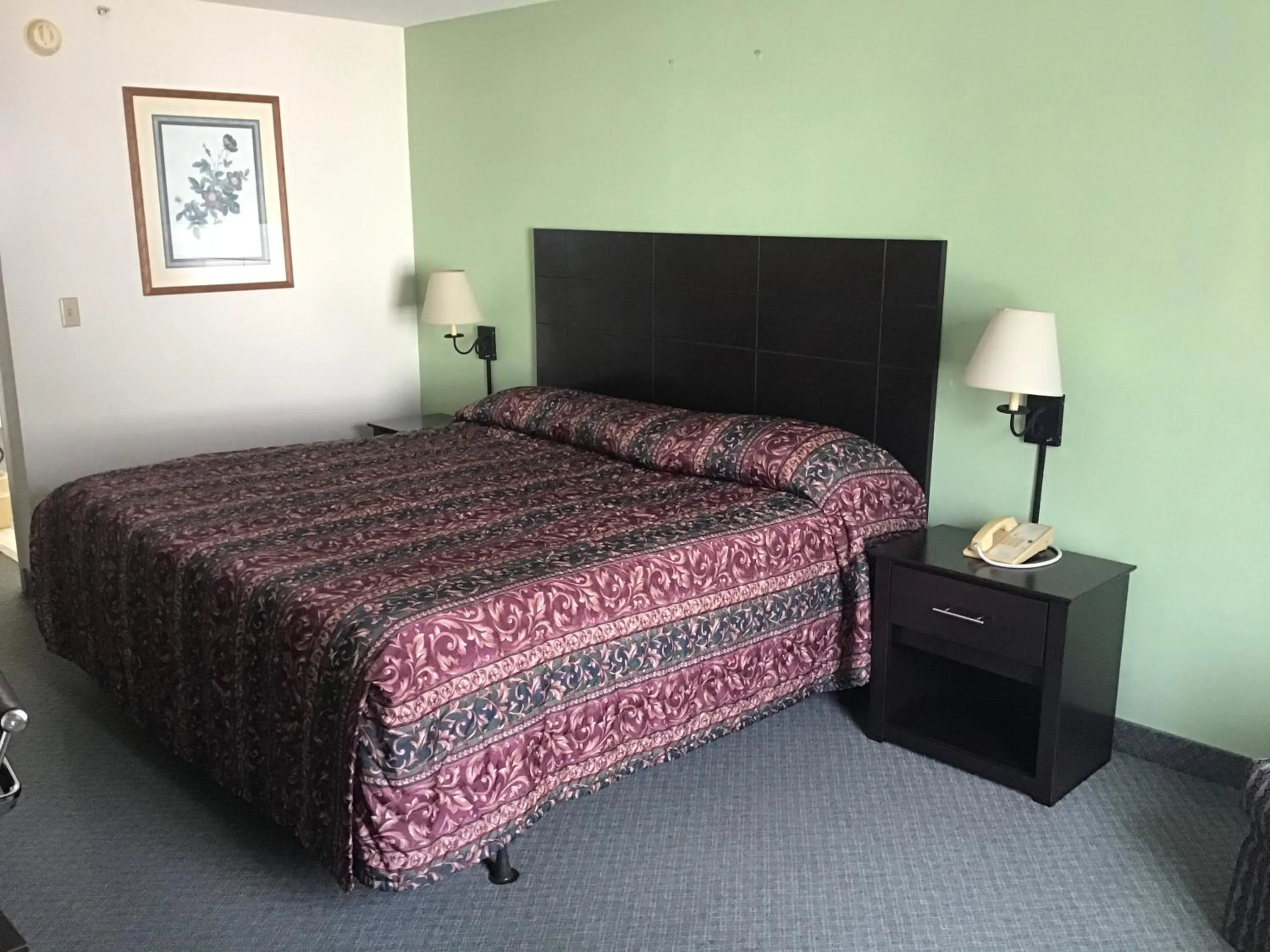 Bed in Anastasia Inn - Saint Augustine