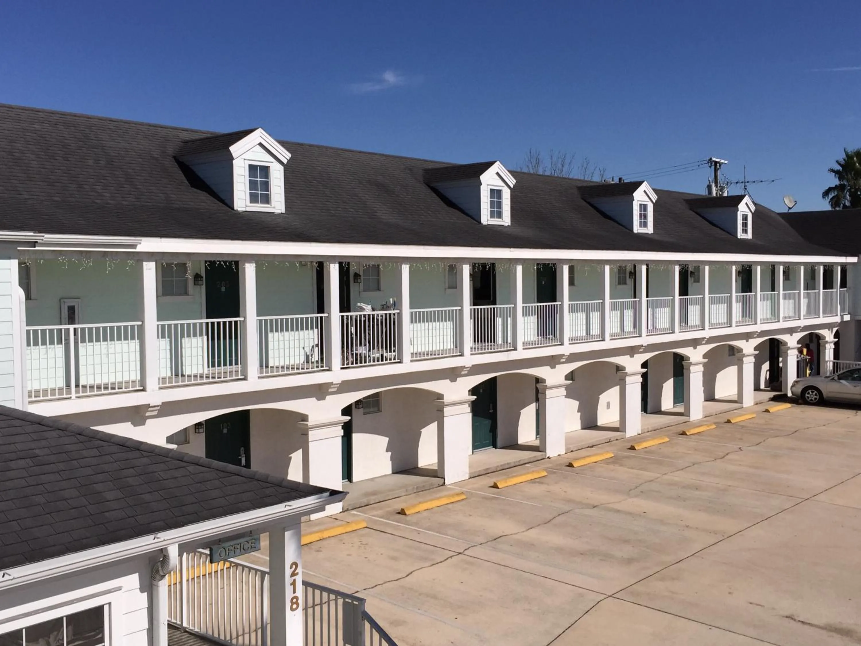 Facade/entrance in Anastasia Inn - Saint Augustine