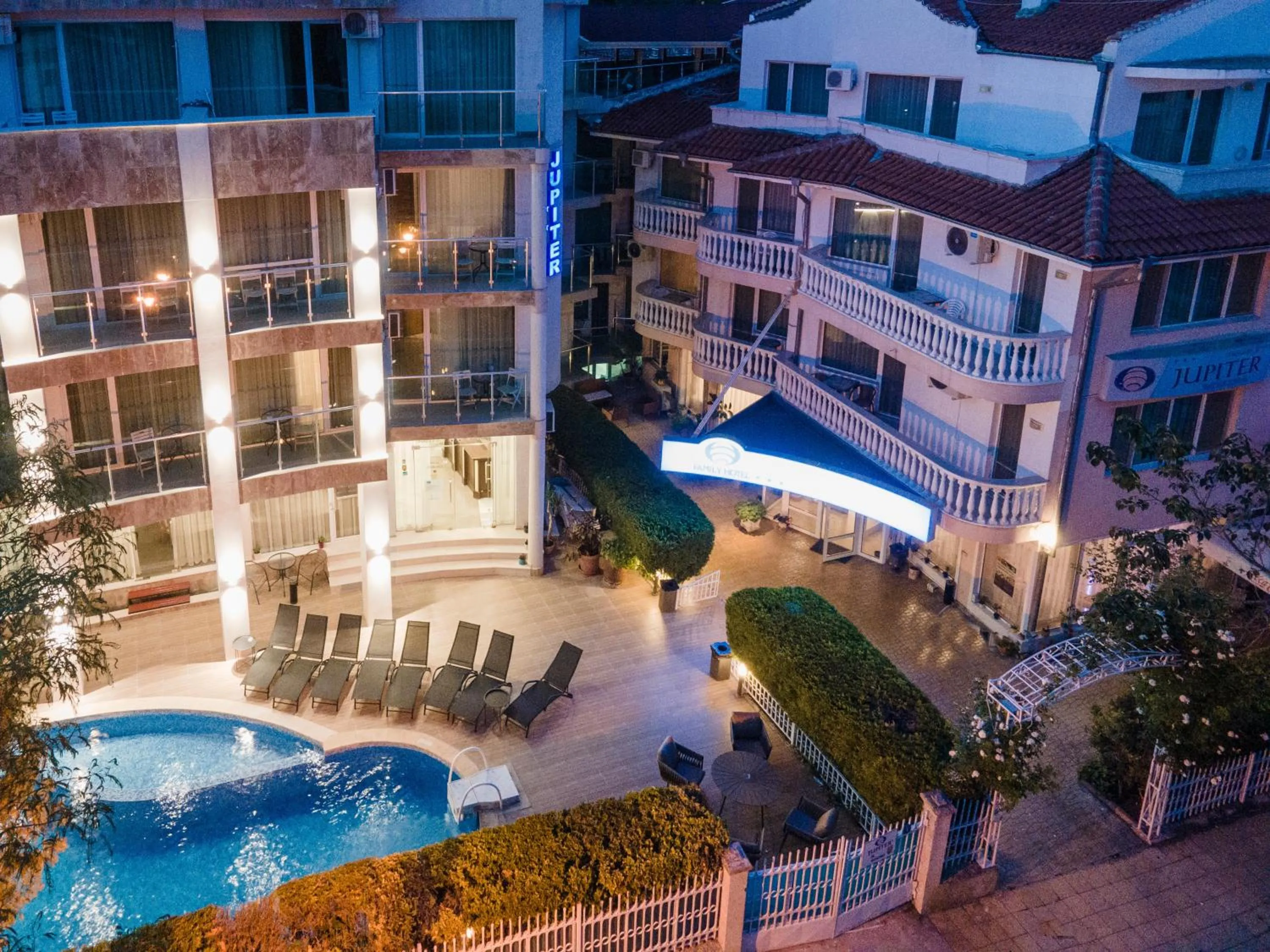 Property building in Family Hotel Jupiter